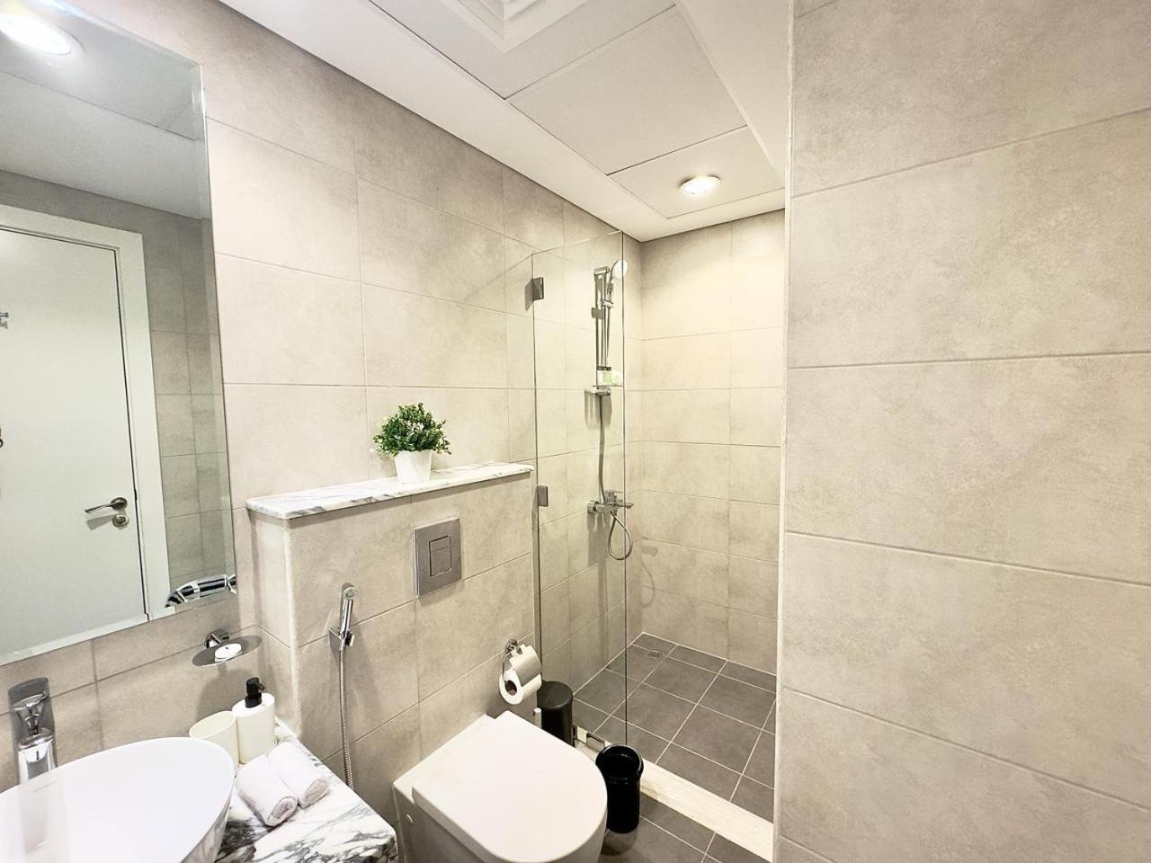 Luxury Two Bed In Business Bay Lejlighed
