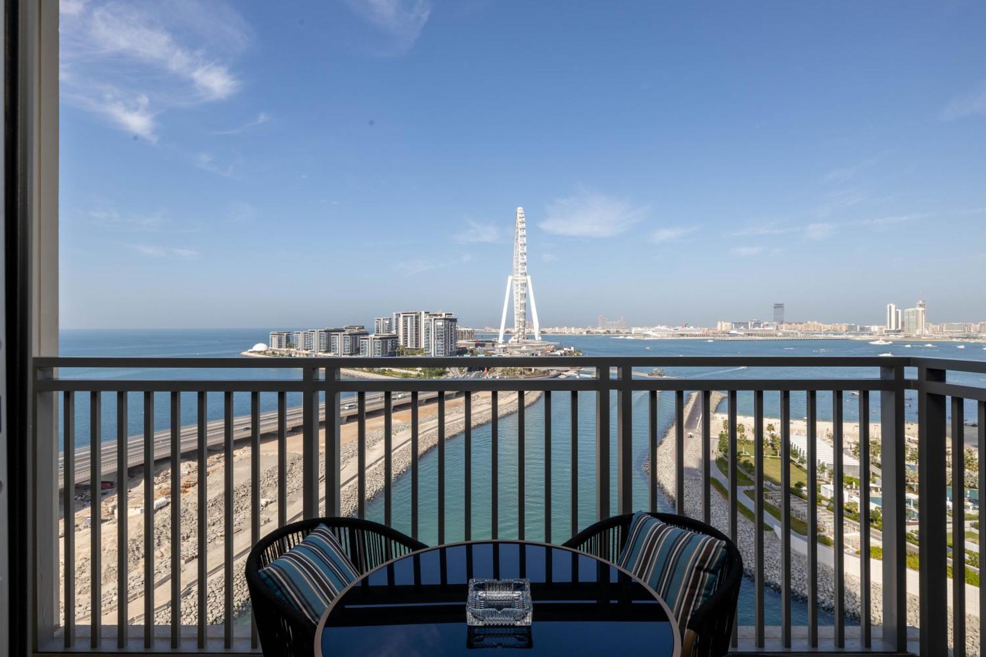 Eden's - 52/42 Emaar