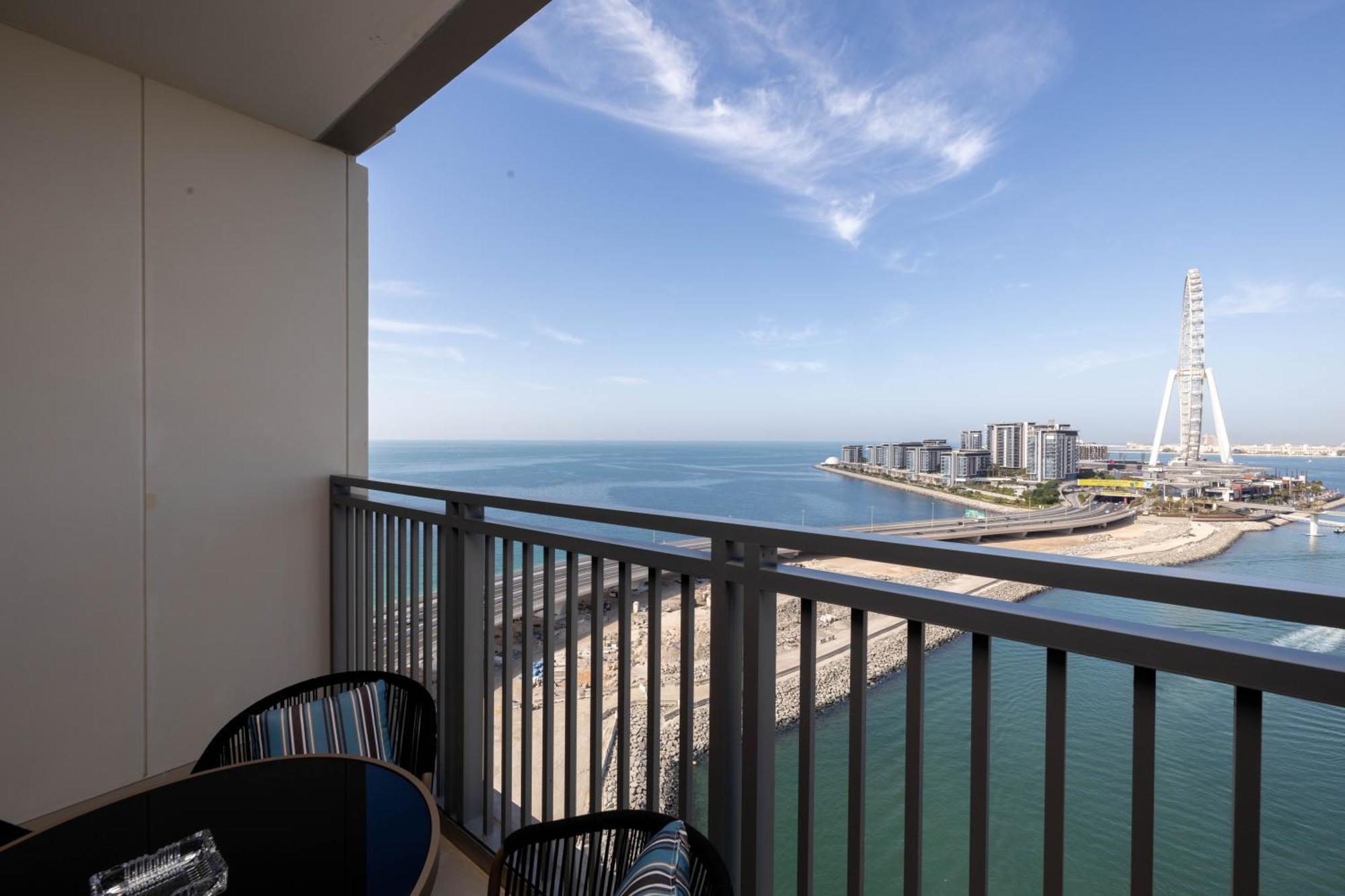 Eden's - 52/42 Emaar Appartement