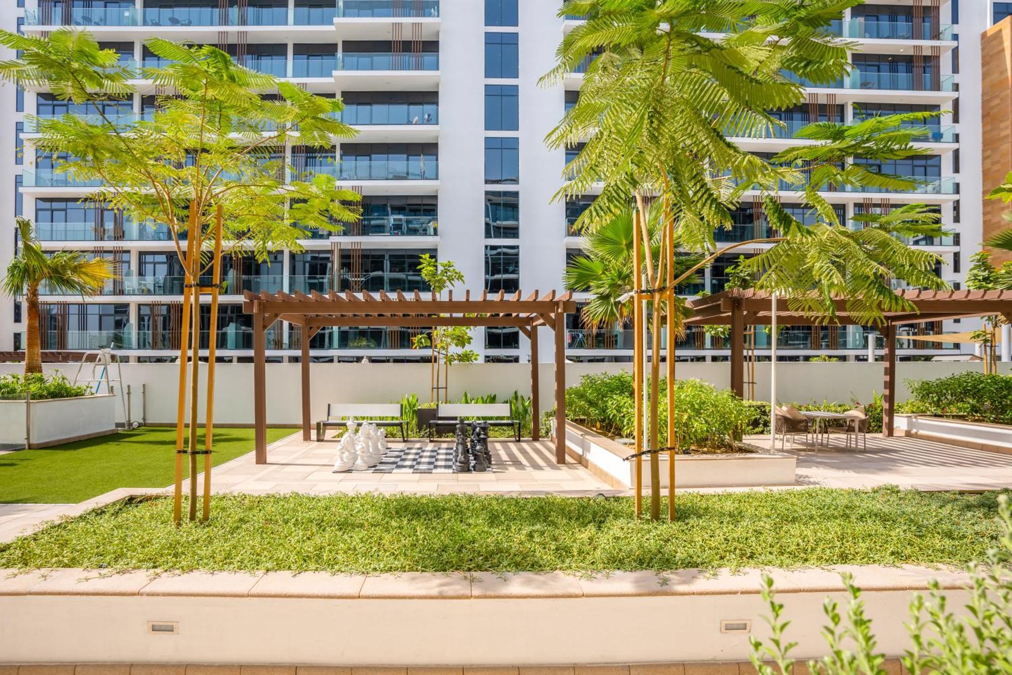 Apartamento Zapbed House - Azizi Riviera