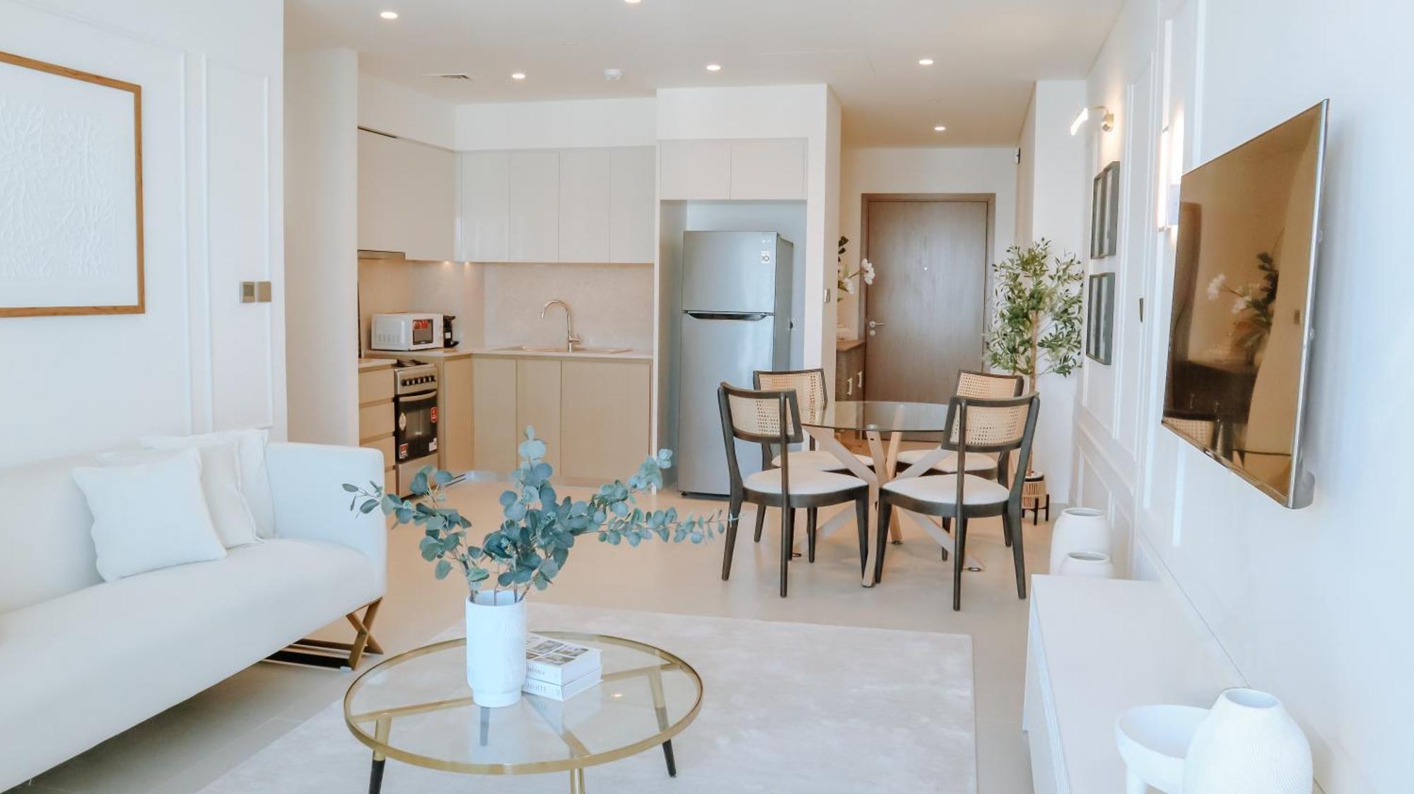 Holiday home Burj Royale Condo, Close To Mall & Attractions *