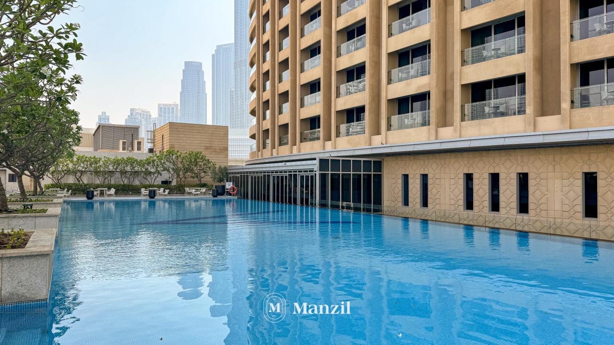 Manzil - With Direct Access To Mall * Dubaï