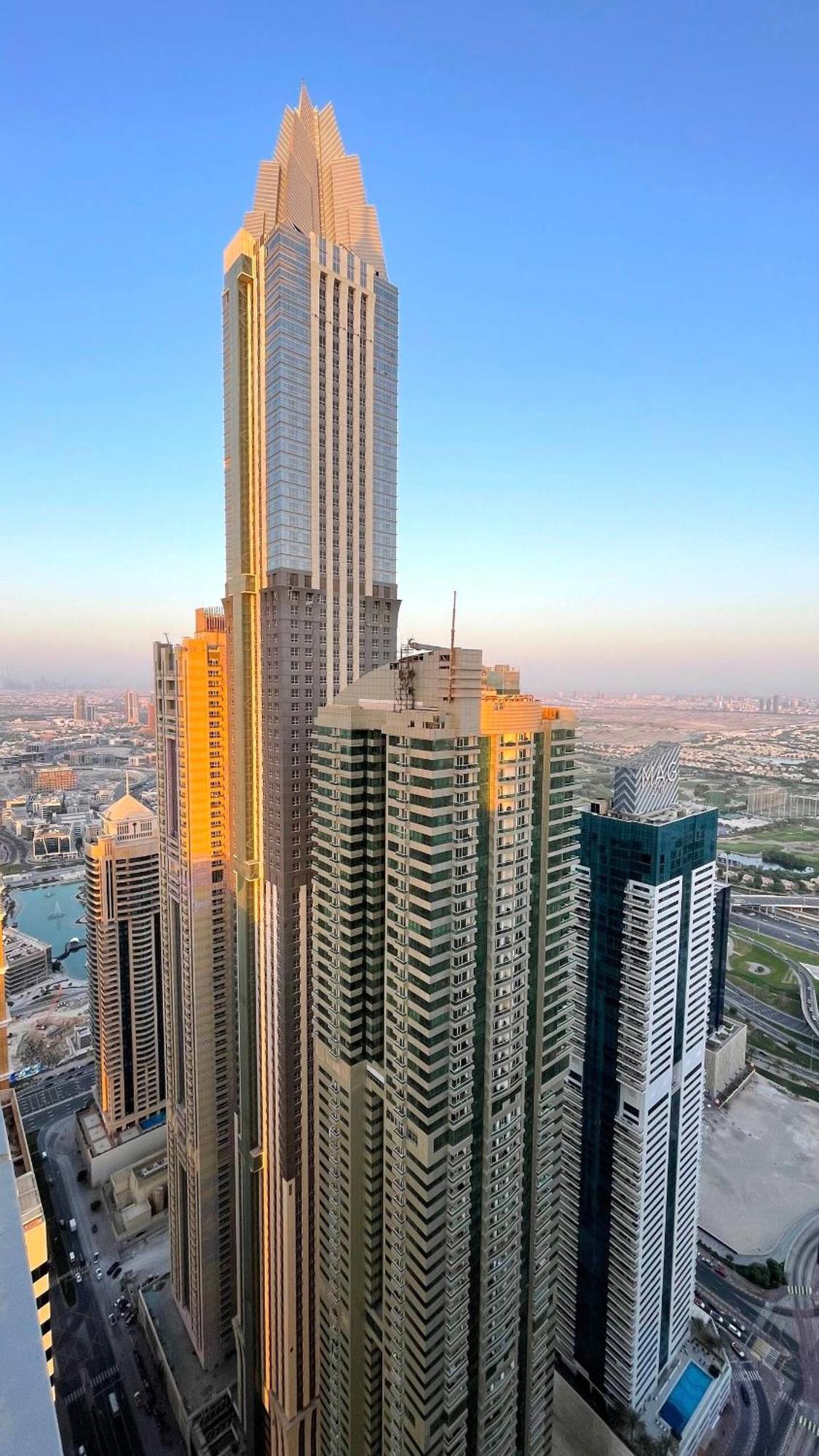 The Penthouse On 71st Floor