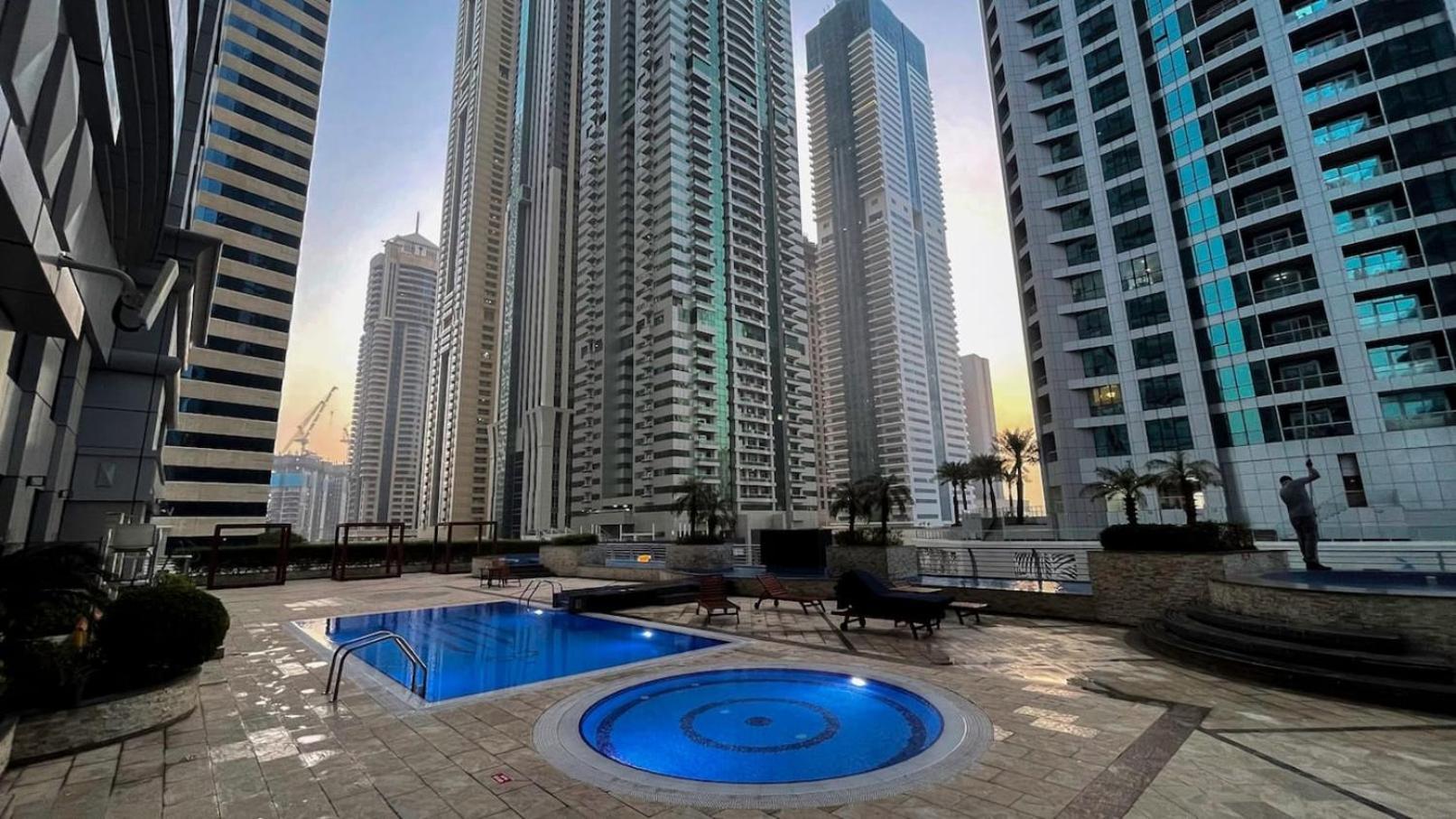 The Penthouse On 71st Floor * Dubai