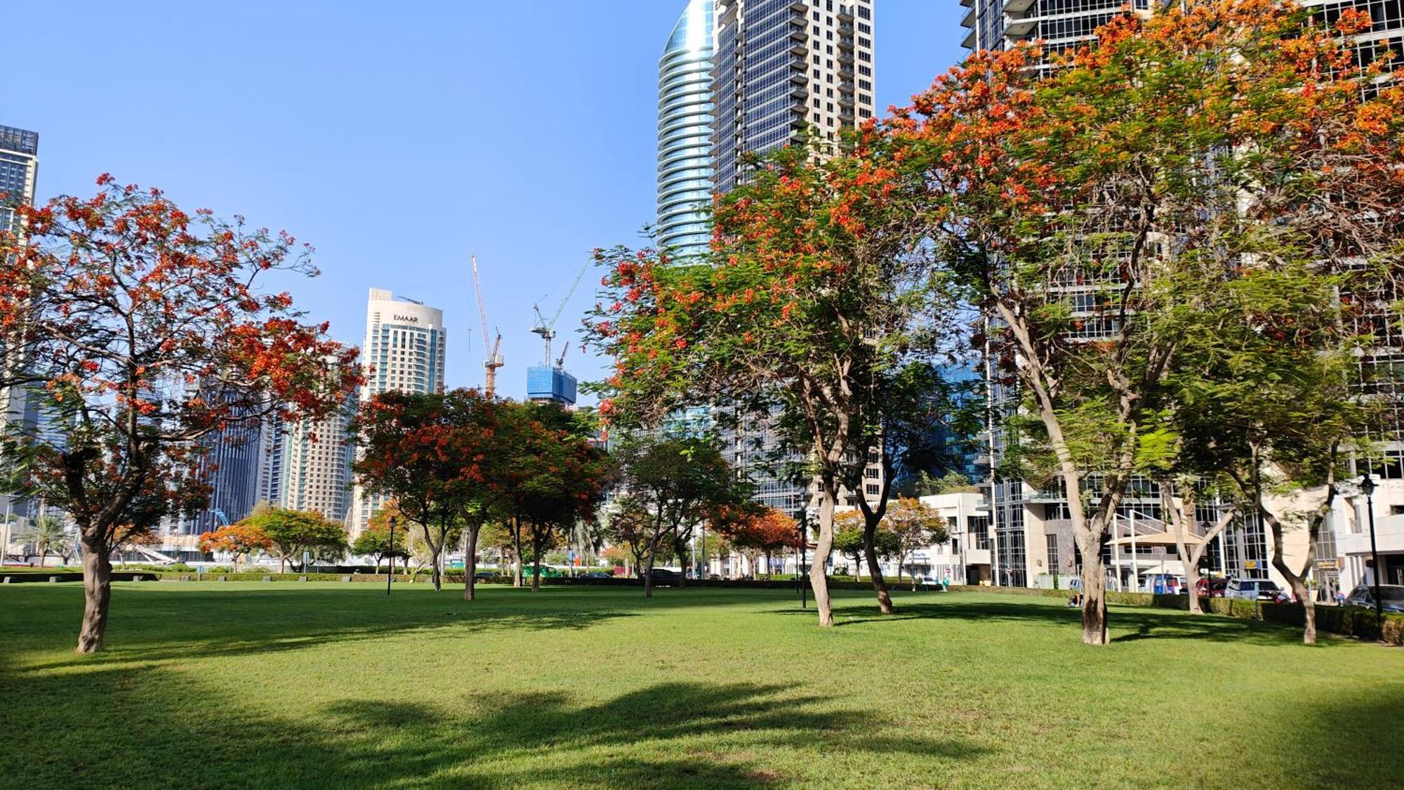 Magnificent 4 Bedroom Apartment, Bellevue Tower Appartement