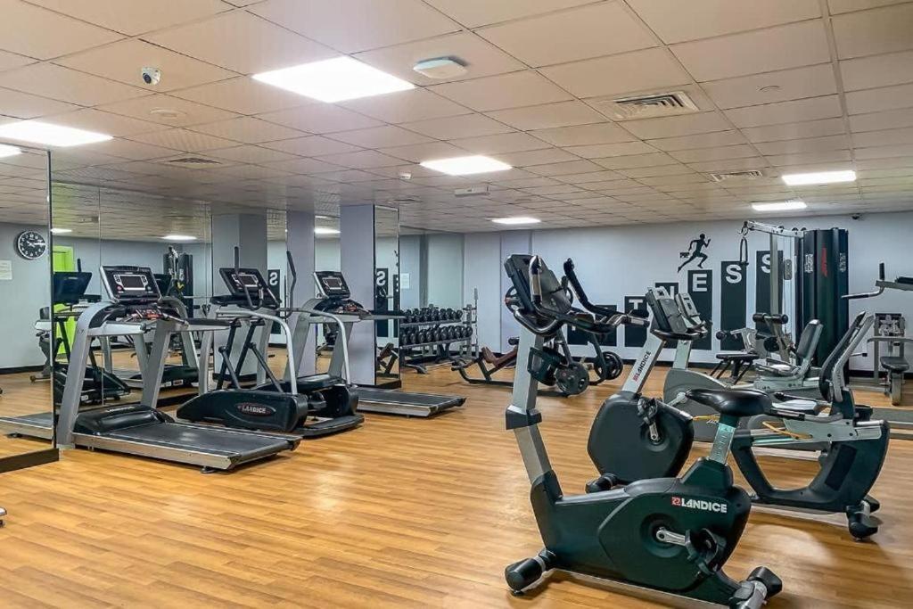 Apartemen Luxury One Bedroom ! Dubai