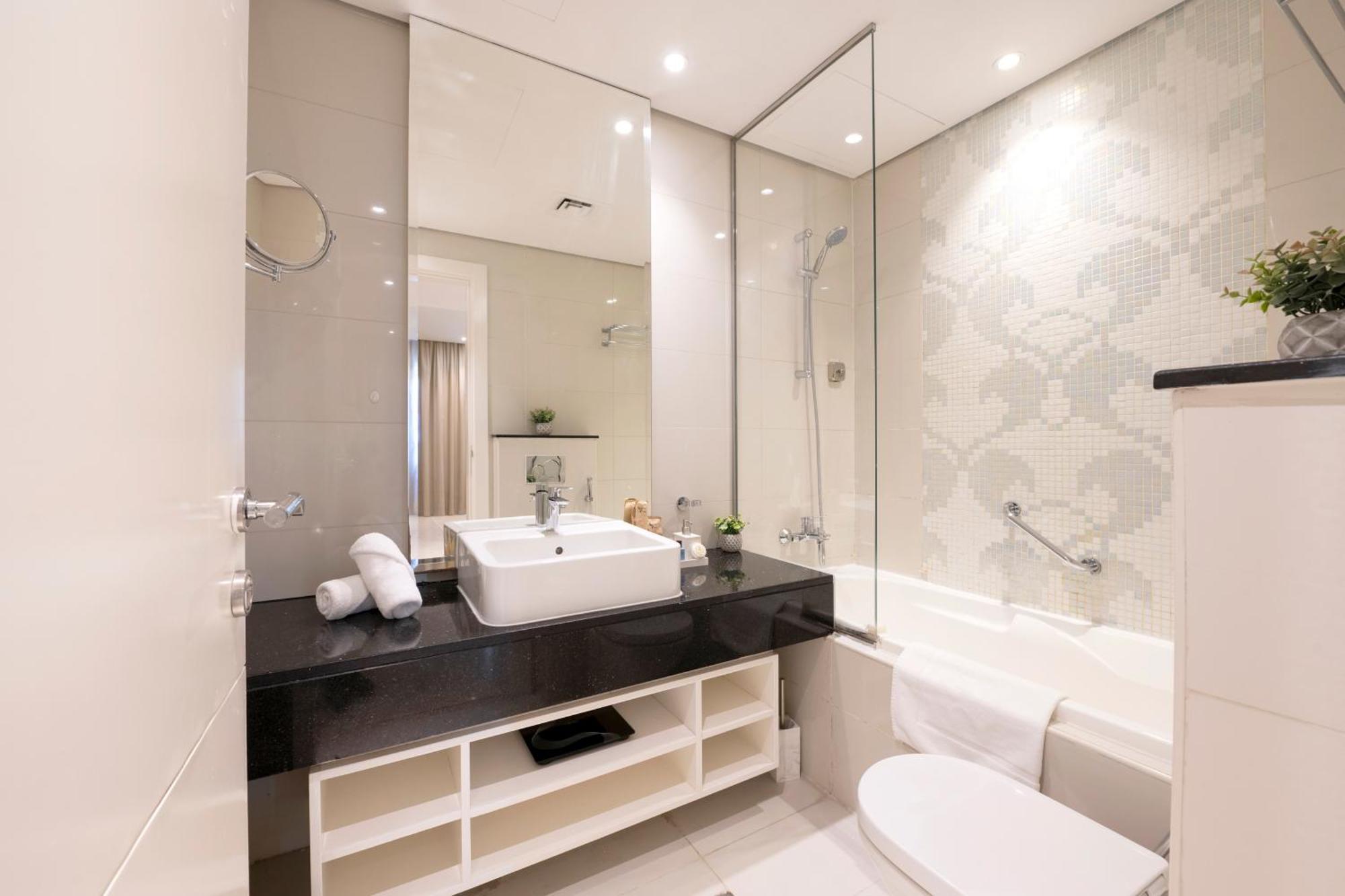 Apartahotel Damac Canal Views Residences 5*