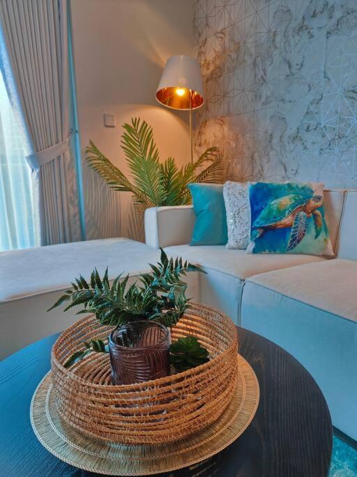 Appartement Waterfront Marina View Amazing Location 2 Bed