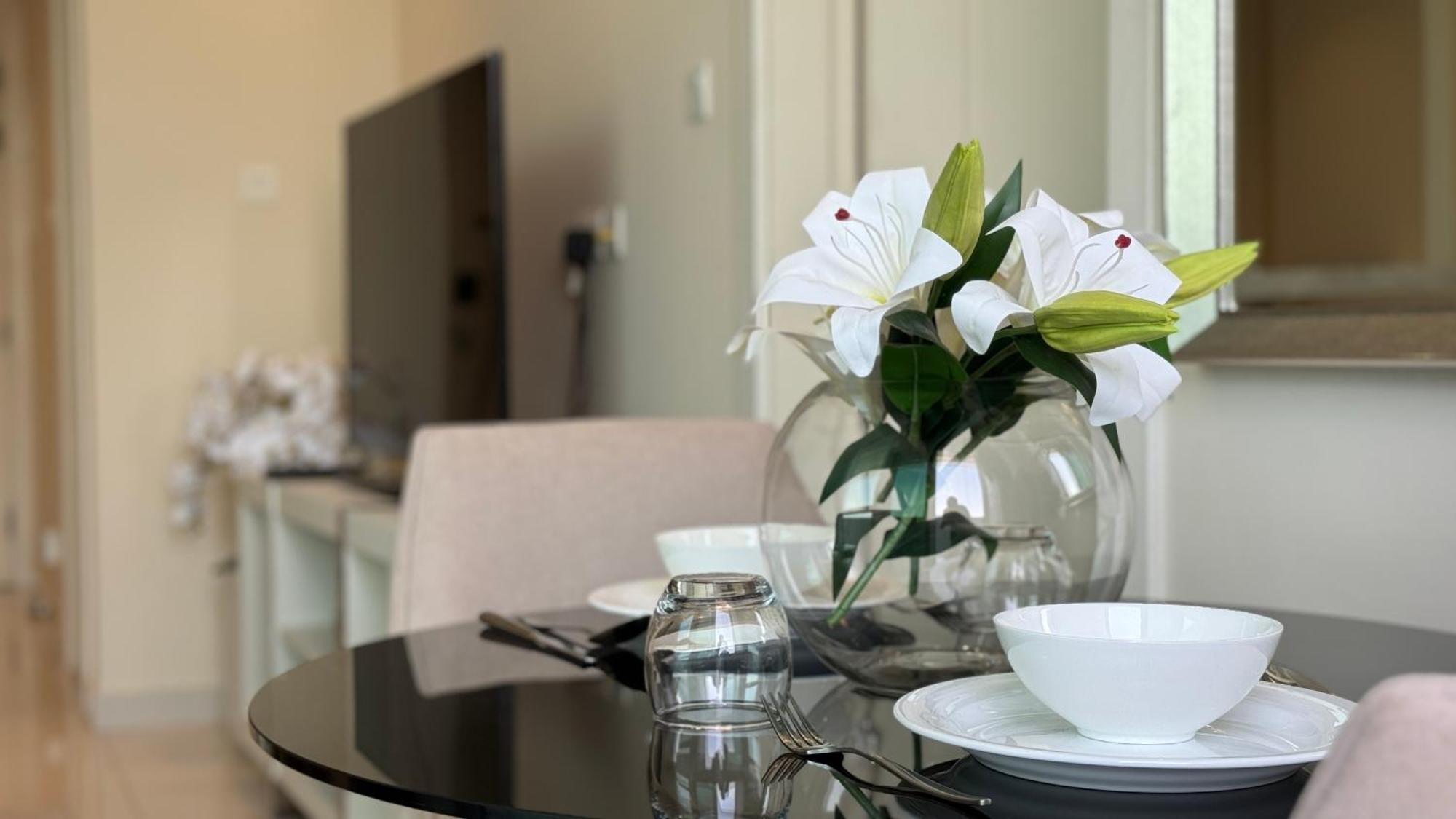 Magnificent - Damac Distinction Downtown * Dubai