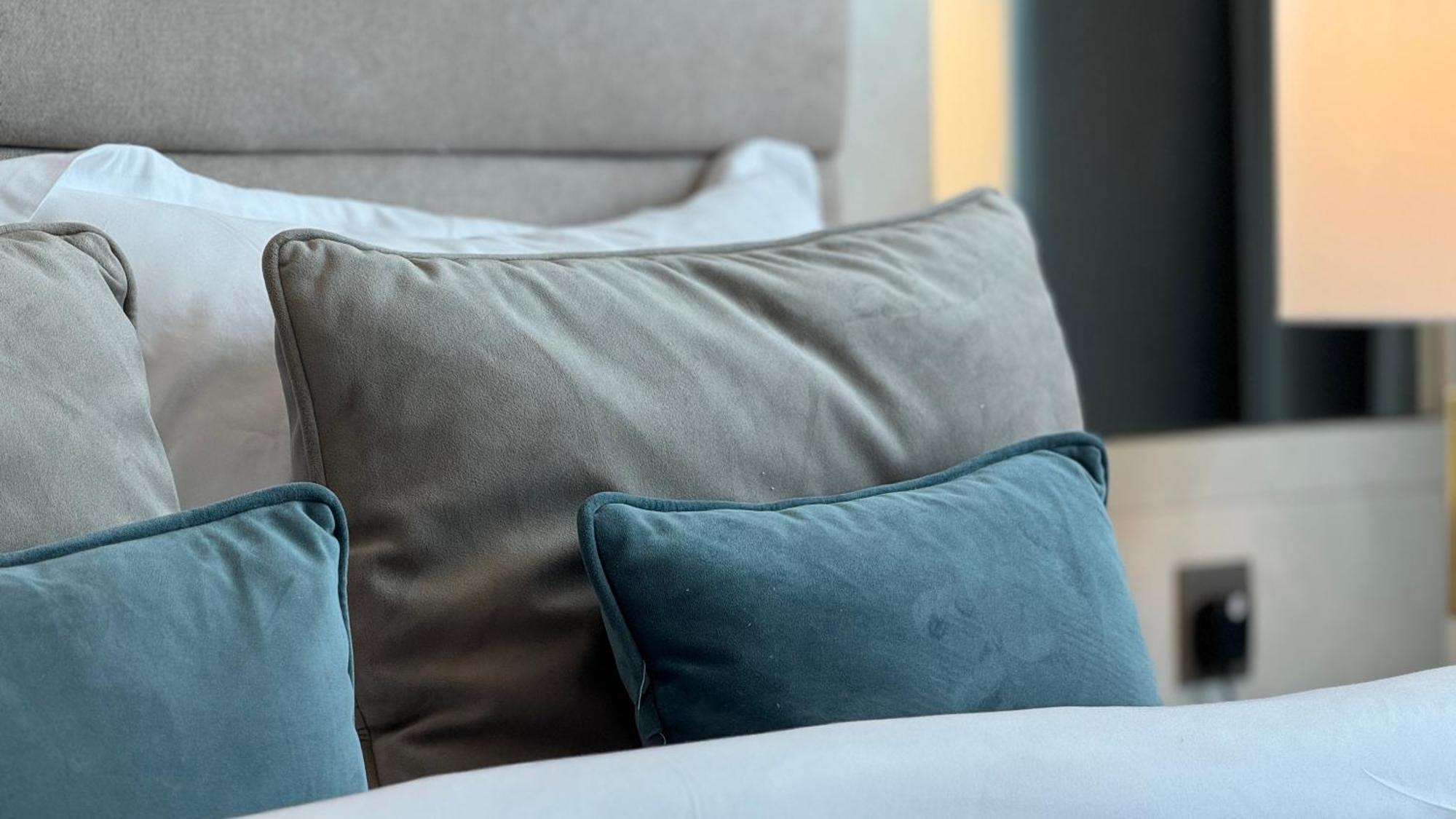 Magnificent - Damac Distinction Downtown *