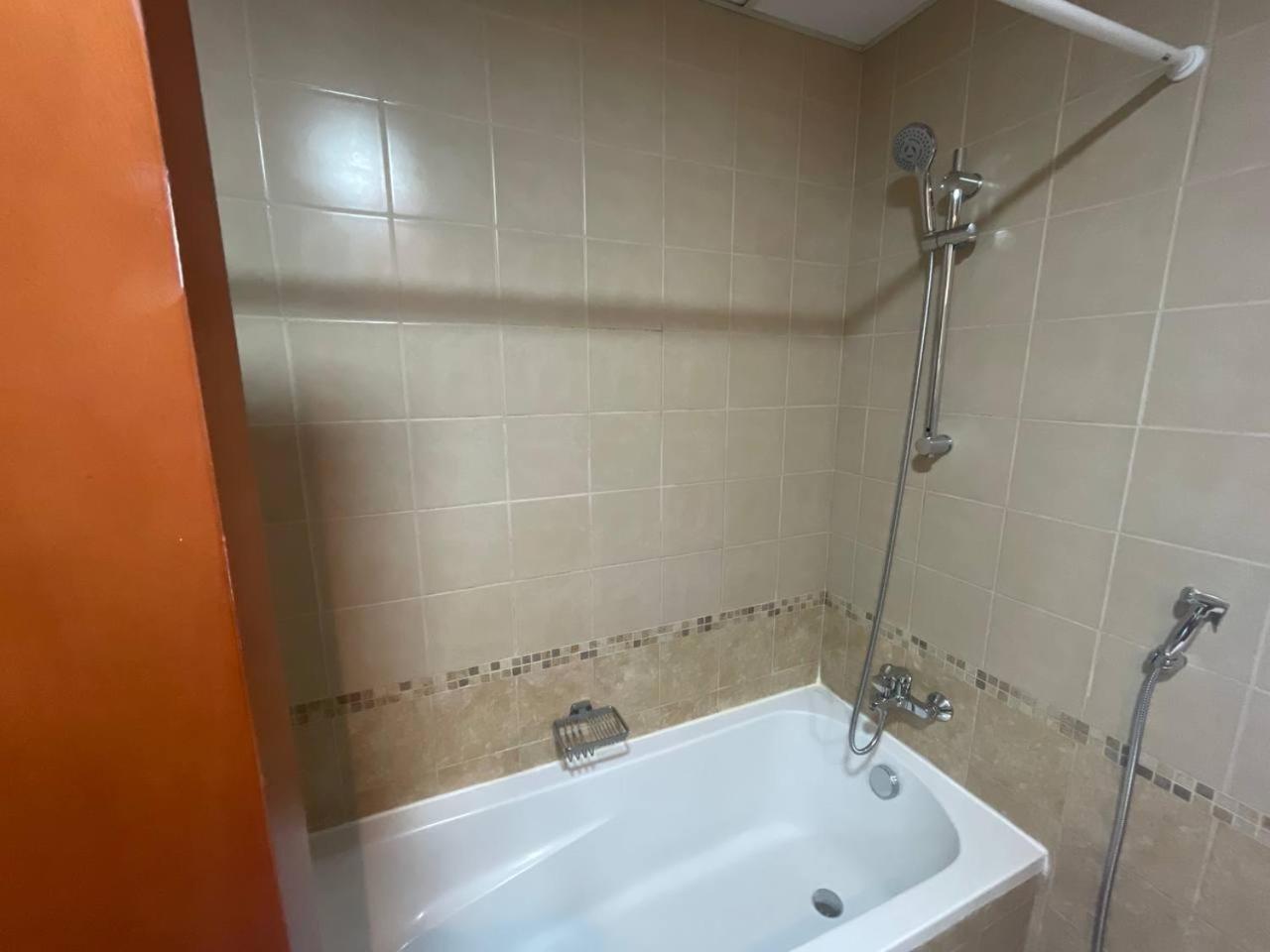 Appartement Very Convenient Steps To Metro And Marina Mall Managed By Sunnyhomes Dubaï