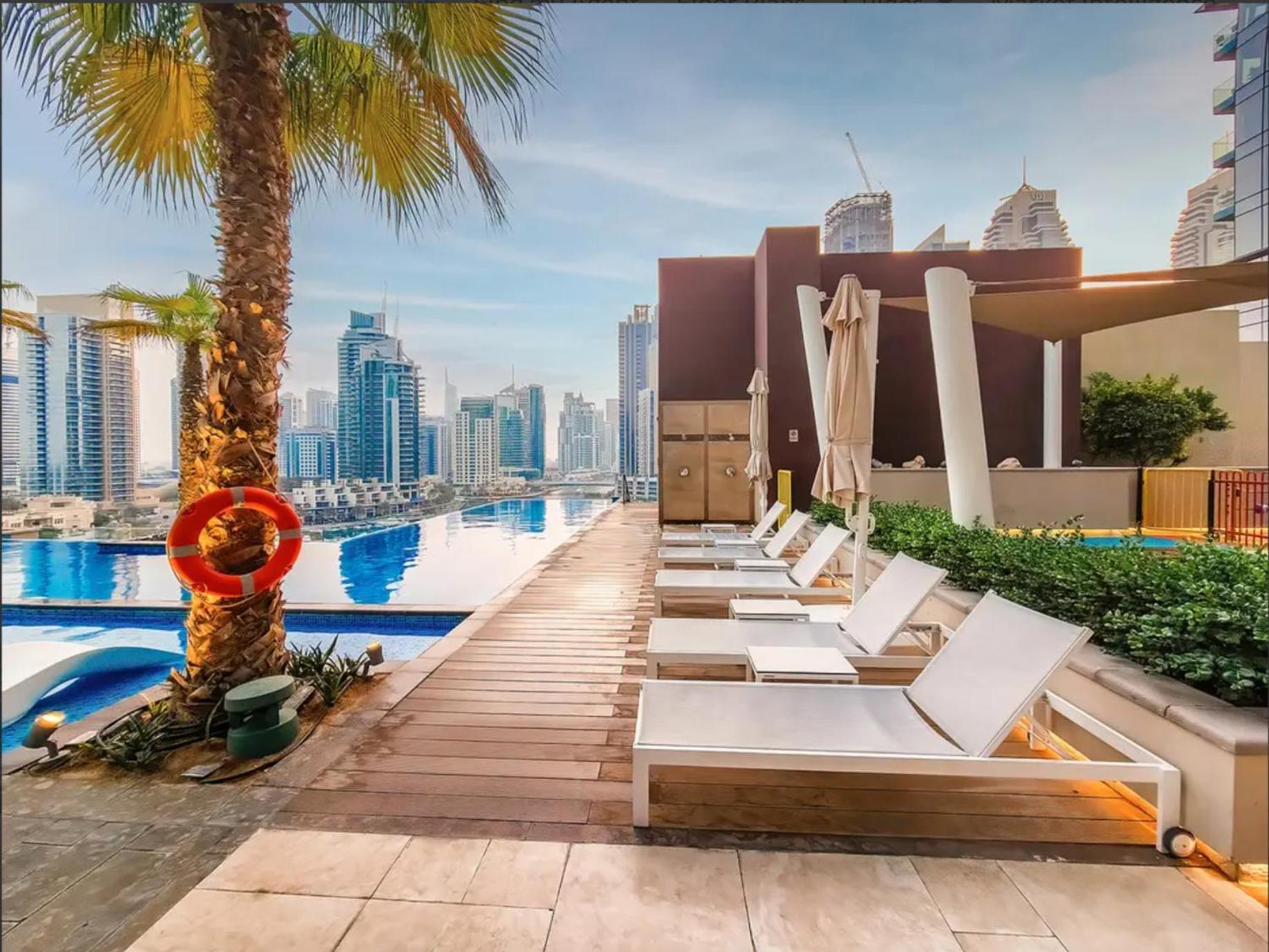Chic 1-bed Near Marina Promenade - 5 Min To Tram