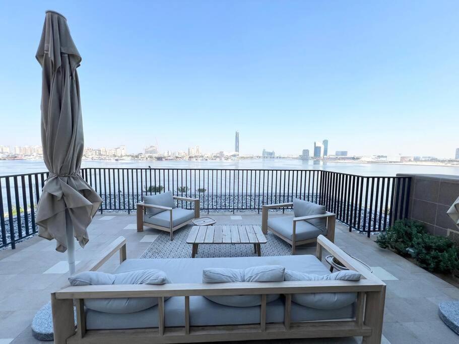 Stylish 1 Bedroom High Floor In Creek Edge Appartement