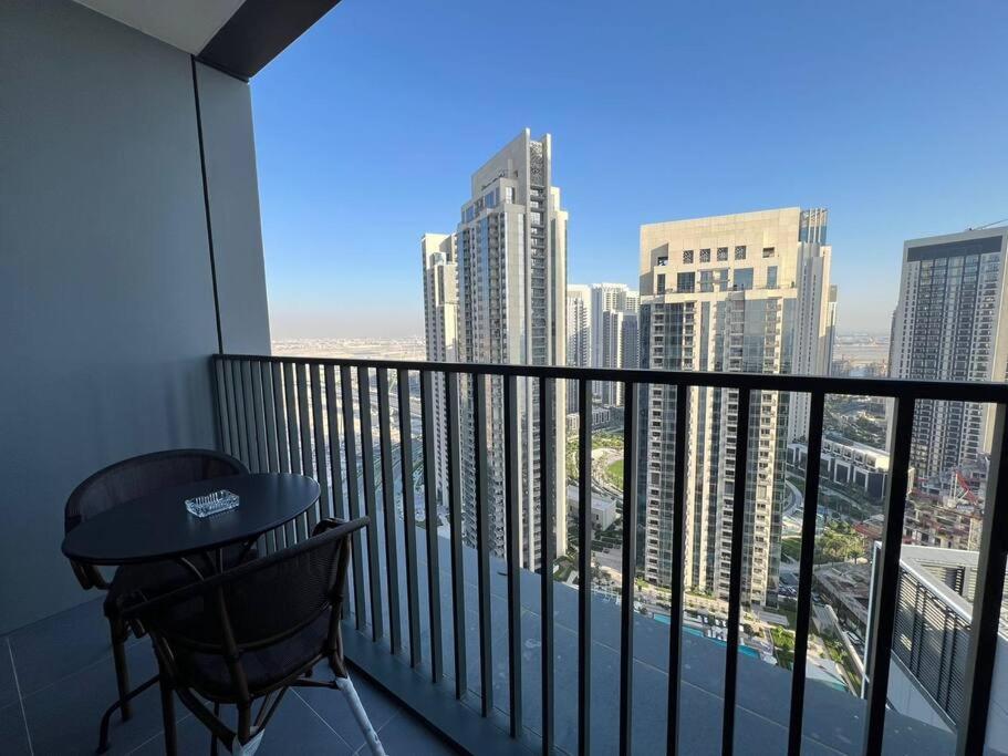 Stylish 1 Bedroom High Floor In Creek Edge Appartement Dubaï