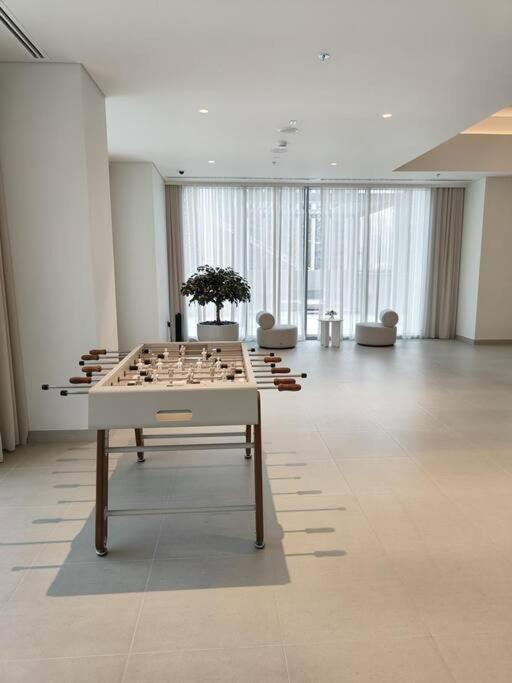 Сasa de vacaciones Burj View - 10 Minutes Walk Dream Lux Designer 3bd *