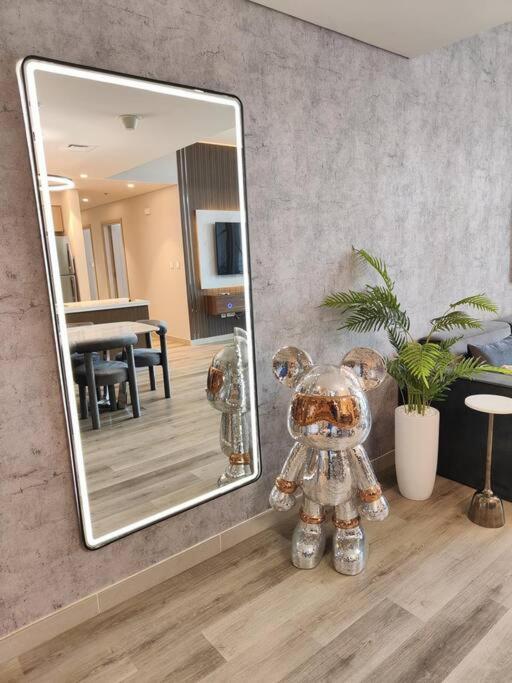 Burj View - 10 Minutes Walk Dream Lux Designer 3bd *