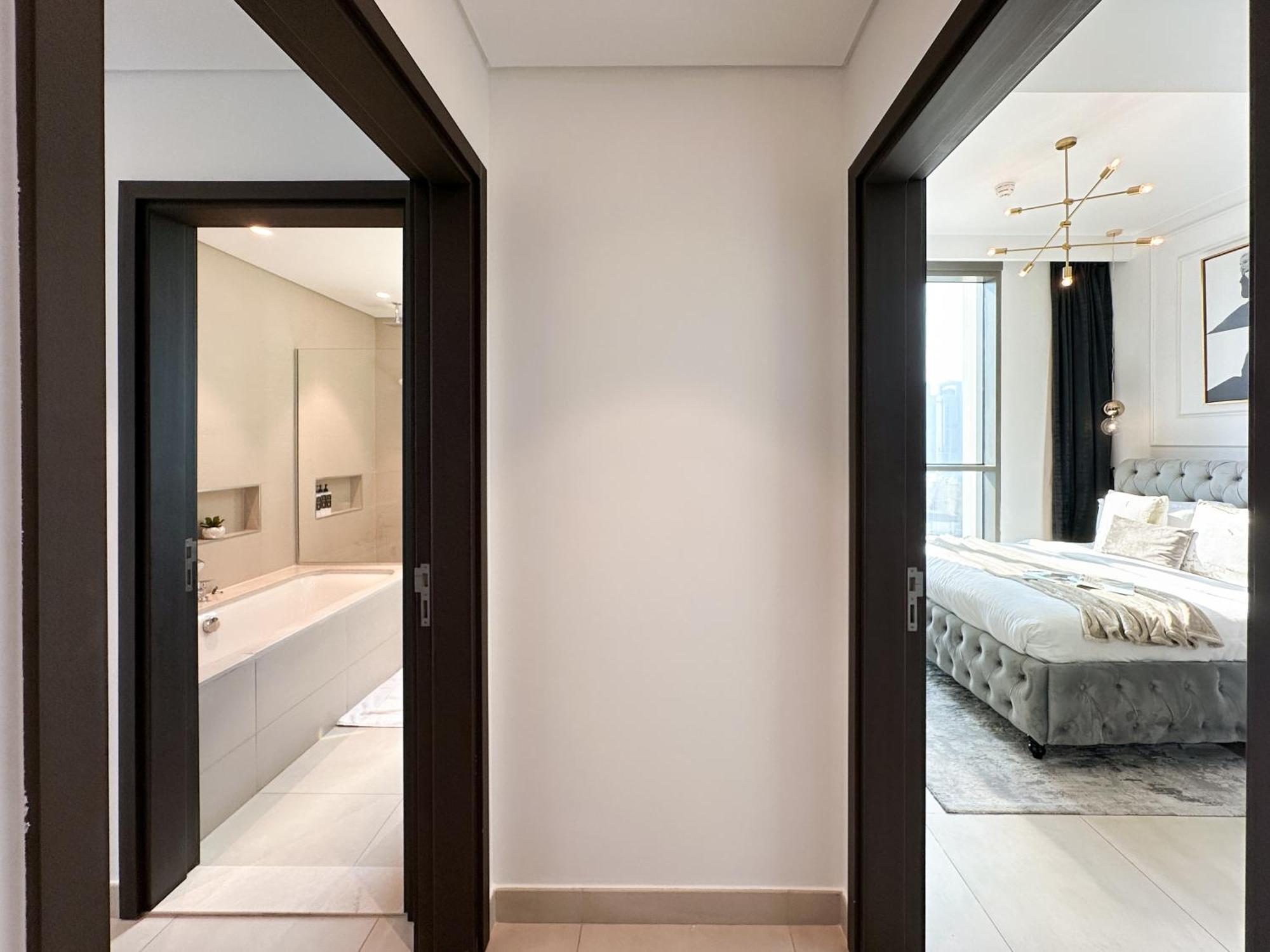 Apartemen Stylish 2 Bedroom Dior-inspired Connected To Mall Dubai