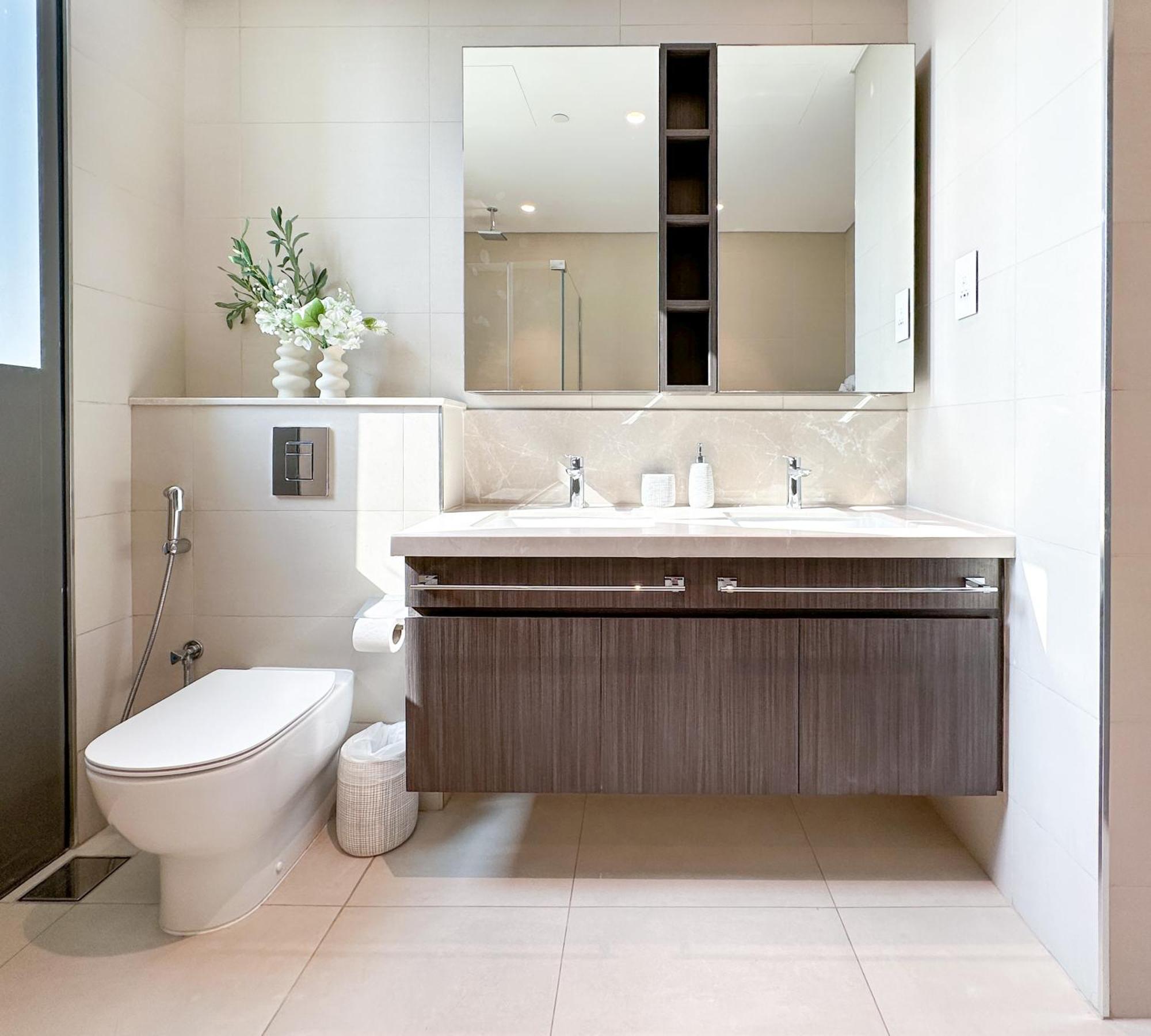 Stylish 2 Bedroom Dior-inspired Connected To Mall Apartemen Dubai
