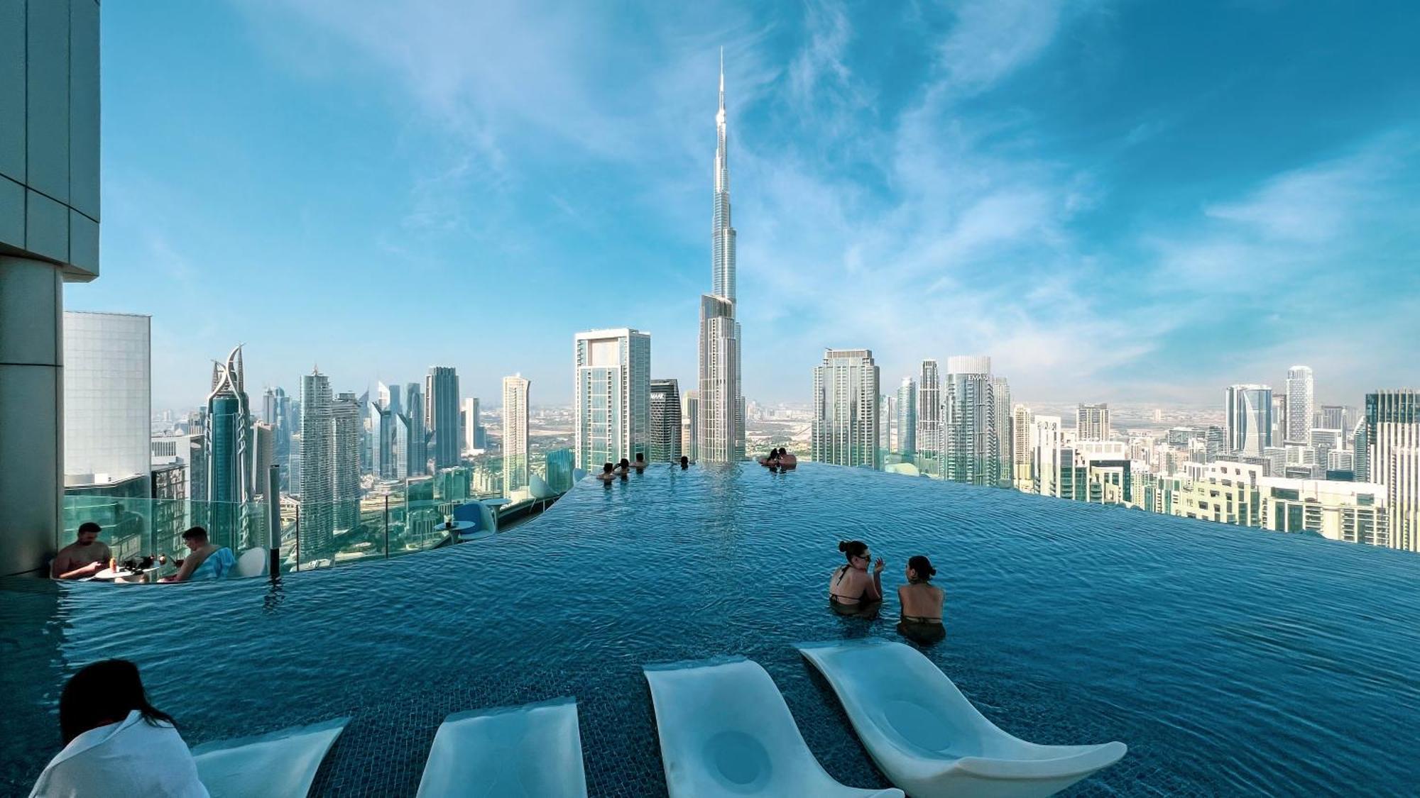 Smartstay At Paramount Tower - Sea And Downtown Views - Infinity Pool - Modern Luxury Residences Dubái