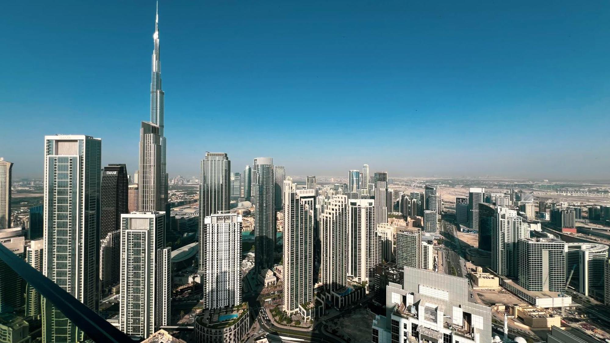 Smartstay At Paramount Tower - Sea And Downtown Views - Infinity Pool - Modern Luxury Residences * Dubái