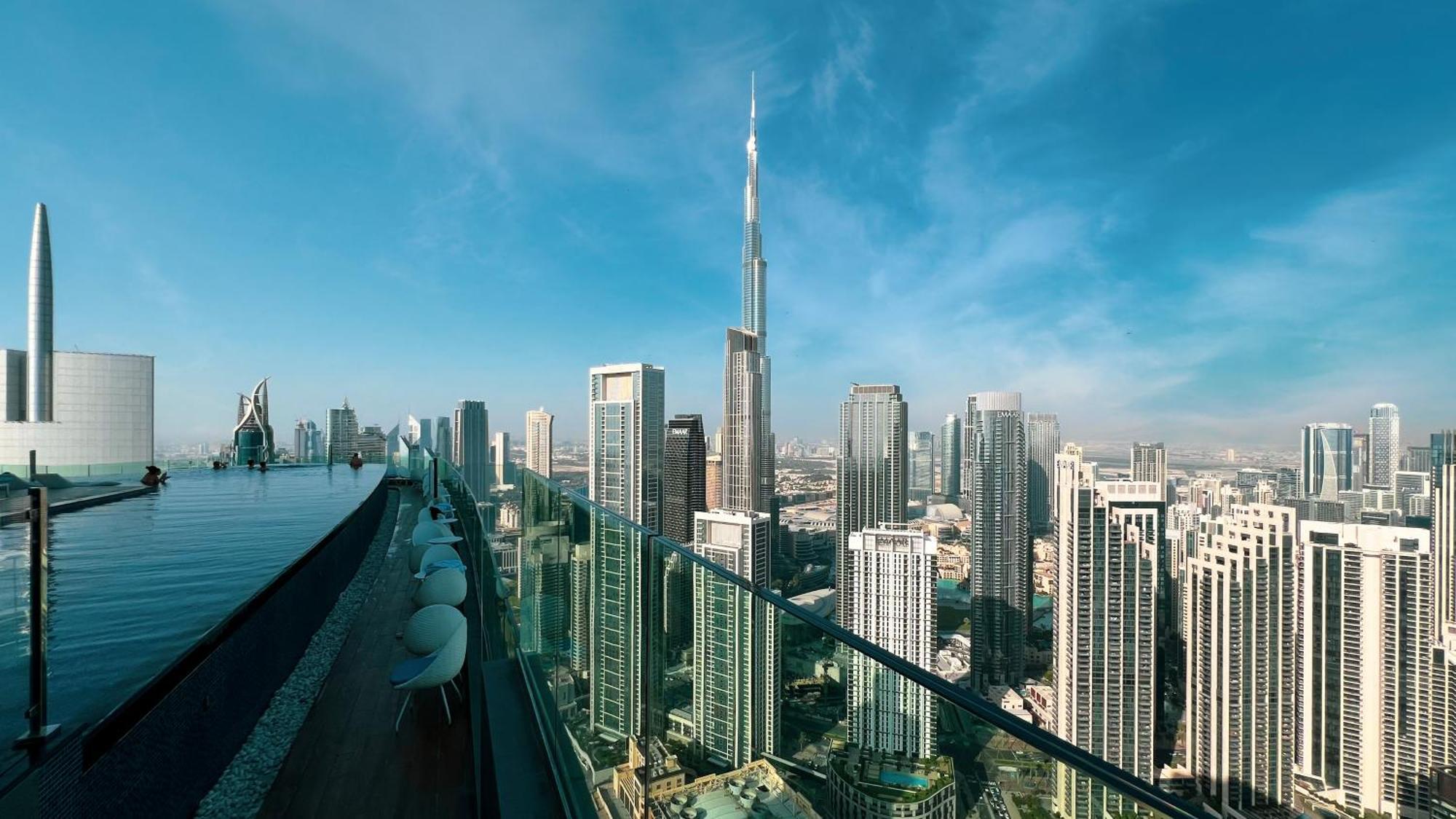 Smartstay At Paramount Tower - Sea And Downtown Views - Infinity Pool - Modern Luxury Residences * Dubái