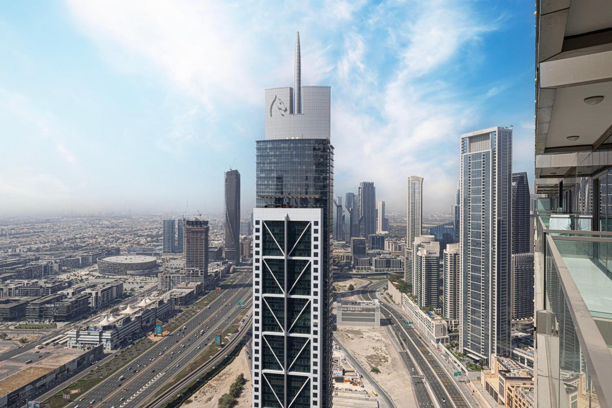 Smartstay At Paramount Tower - Sea And Downtown Views - Infinity Pool - Modern Luxury Residences Dubái