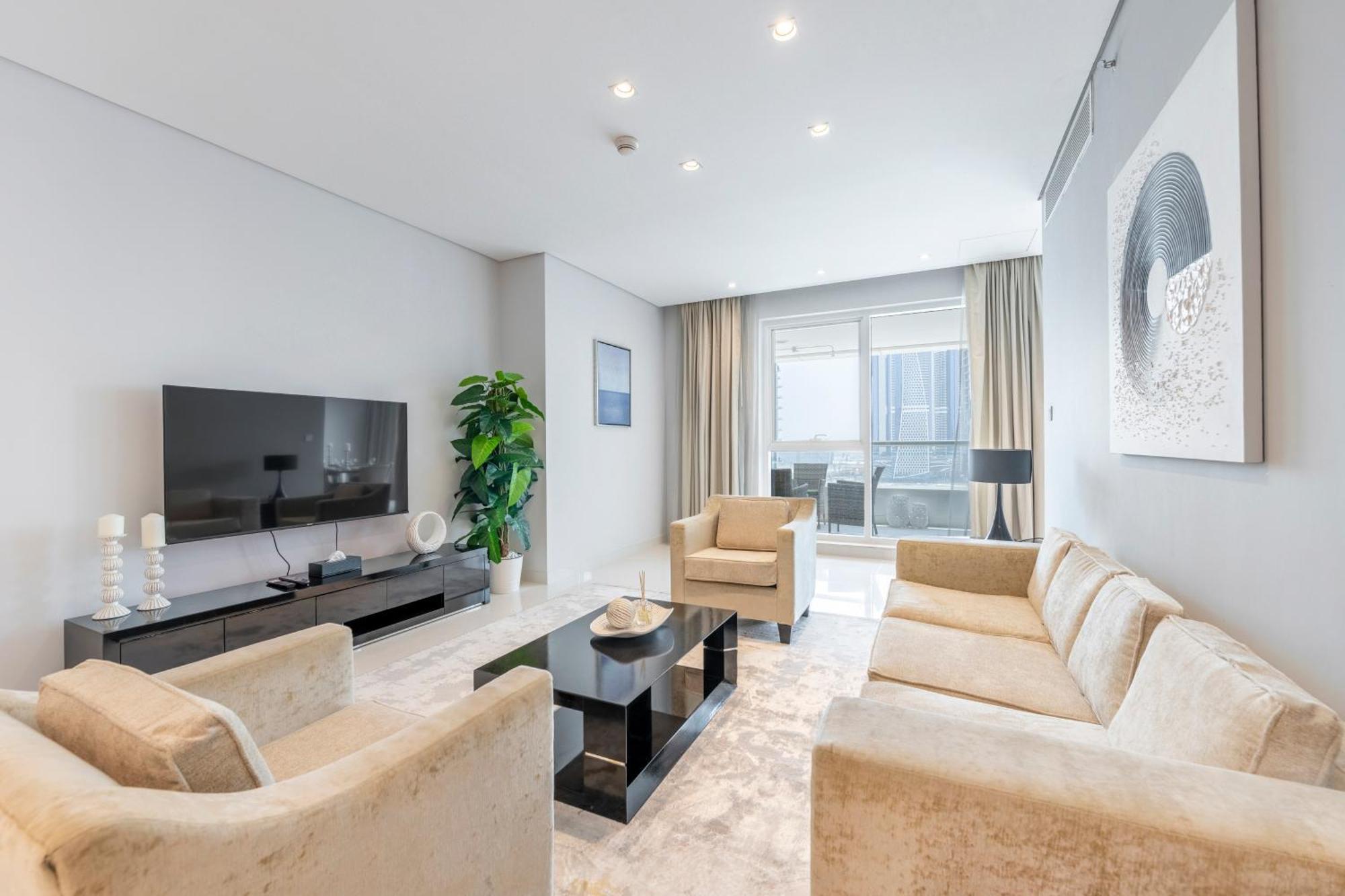 Apartahotel Damac Canal Views Residences Dubái