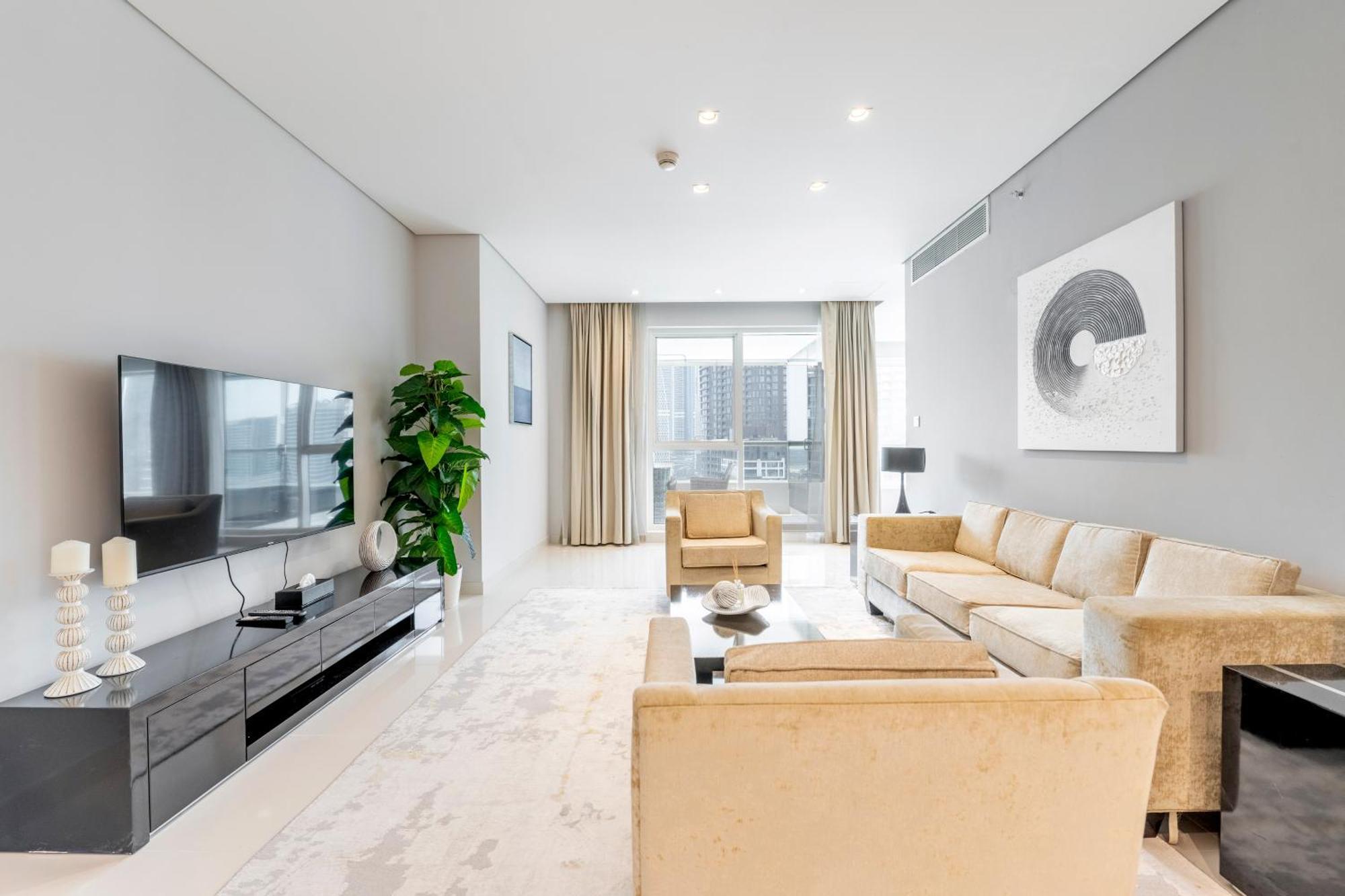 Damac Canal Views Residences Dubái
