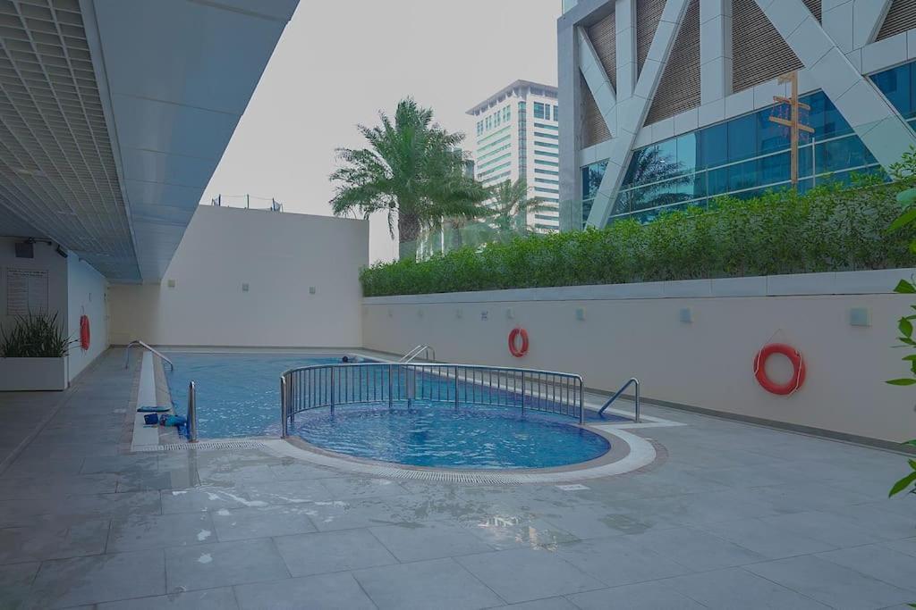 Modern L Sleeps 4 L 2 Baths Apartamento
