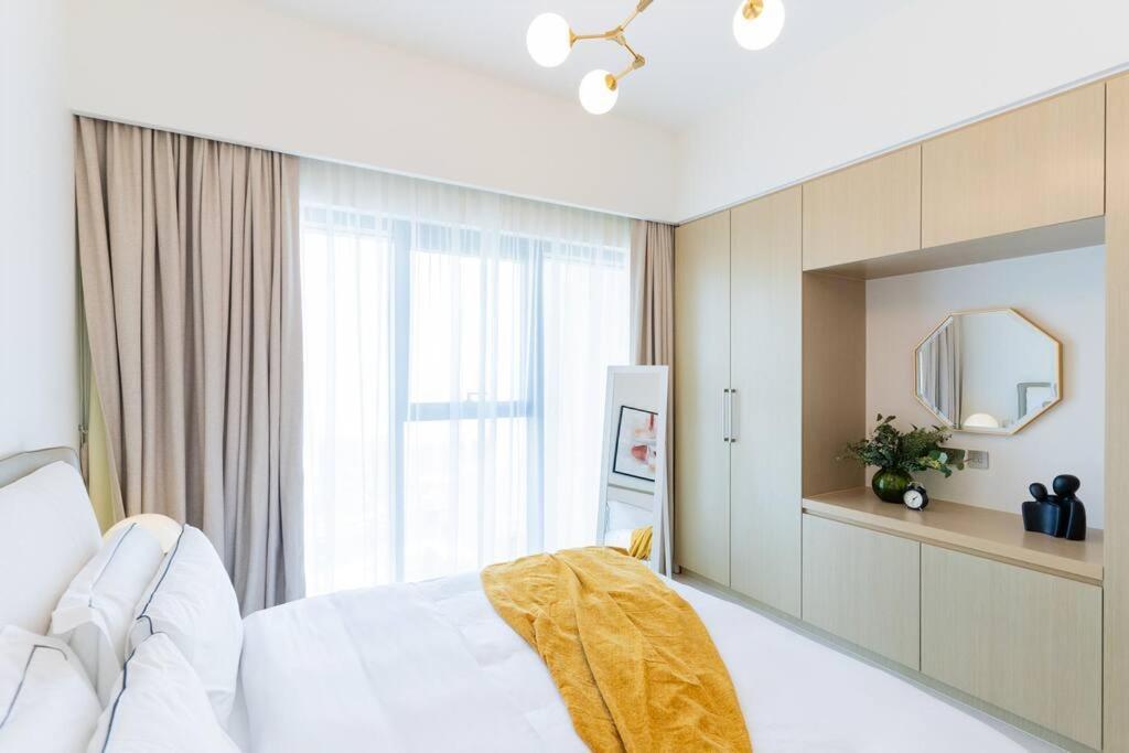 Apartamento Stylish 1 Bedroom L Next To Mall L Great Amenities Dubái