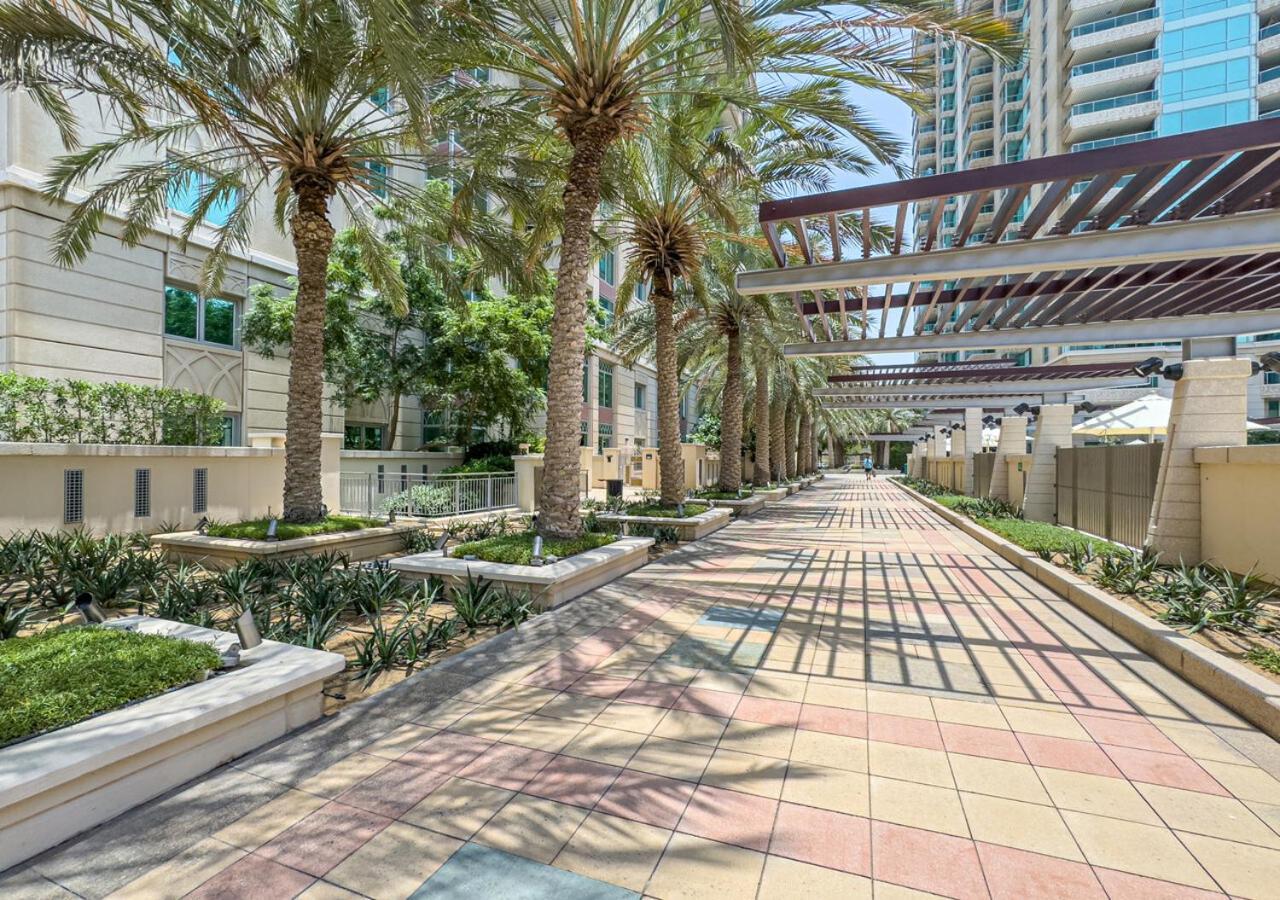 Savis Home- Stunning & Vibrant Marina * Dubaï