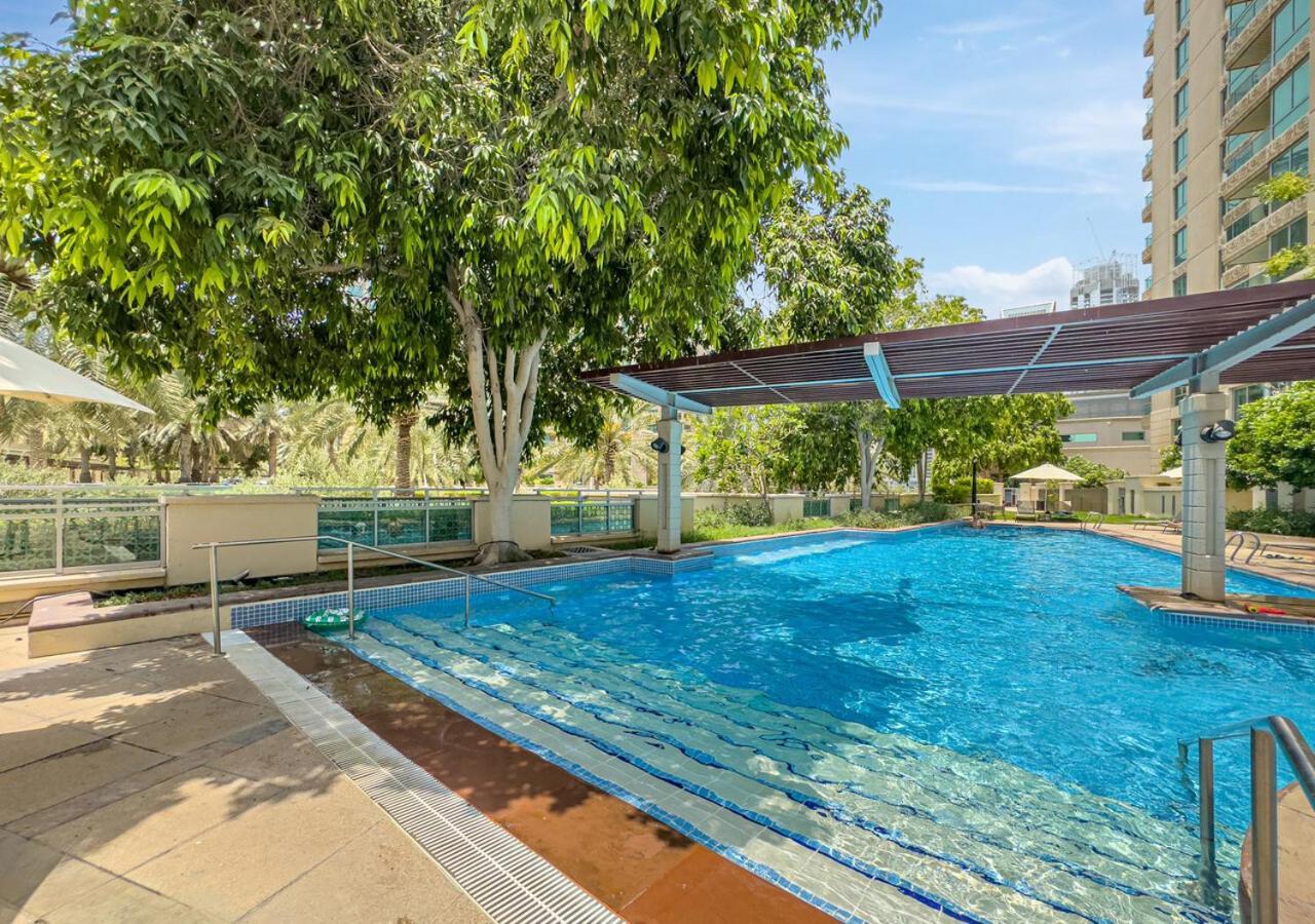 Savis Home- Stunning & Vibrant Marina Appartement *