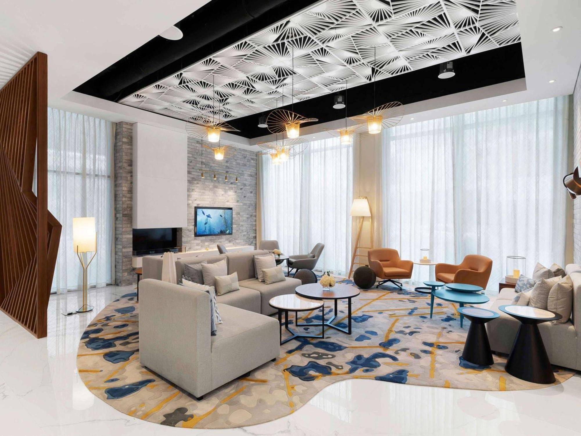 Adagio Premium The Palm 4*