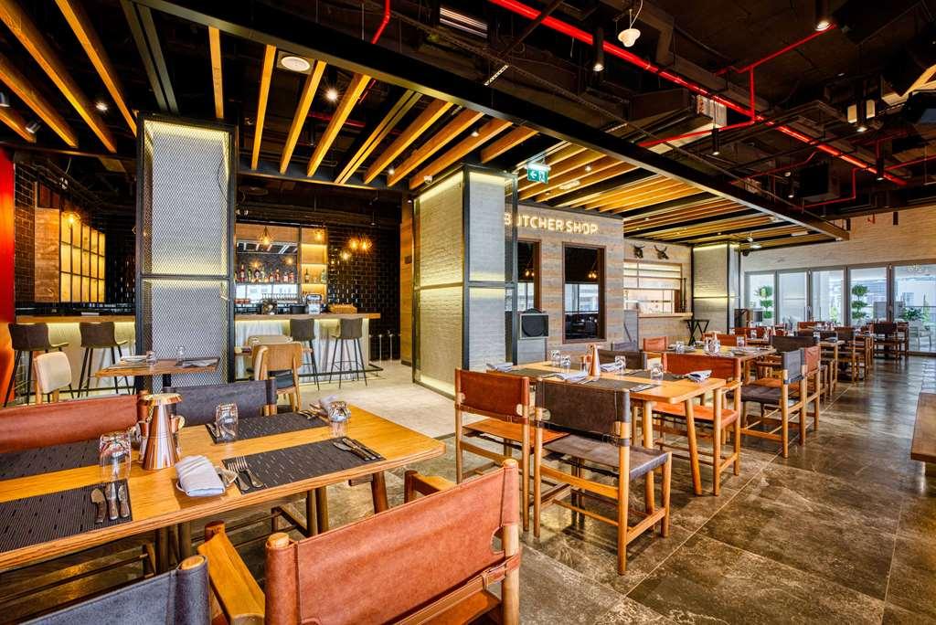 Hotel The First Collection Business Bay 4*