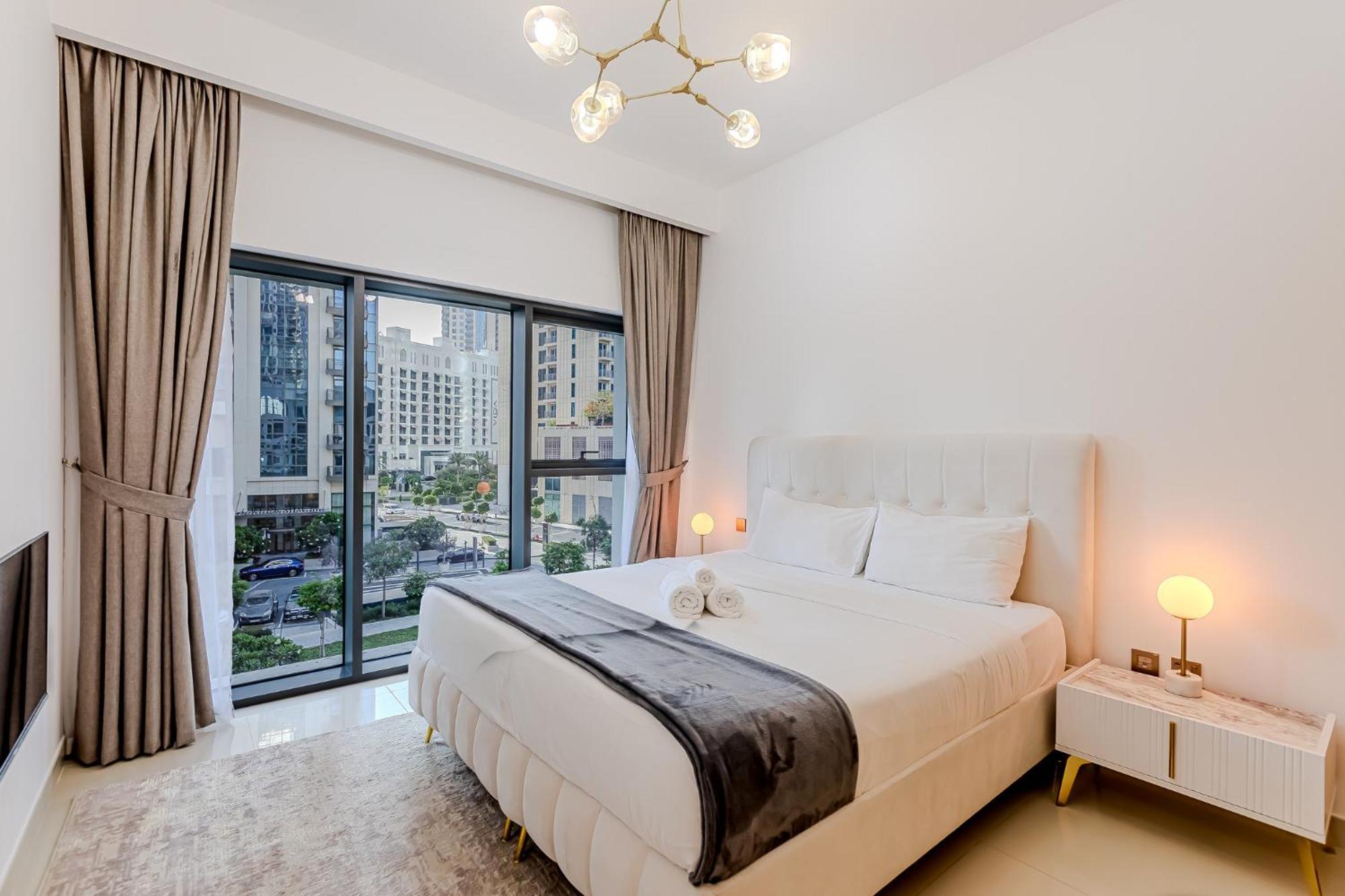 Apartment New I Modern I 1bdr I 17 Icon Bay Tower 2