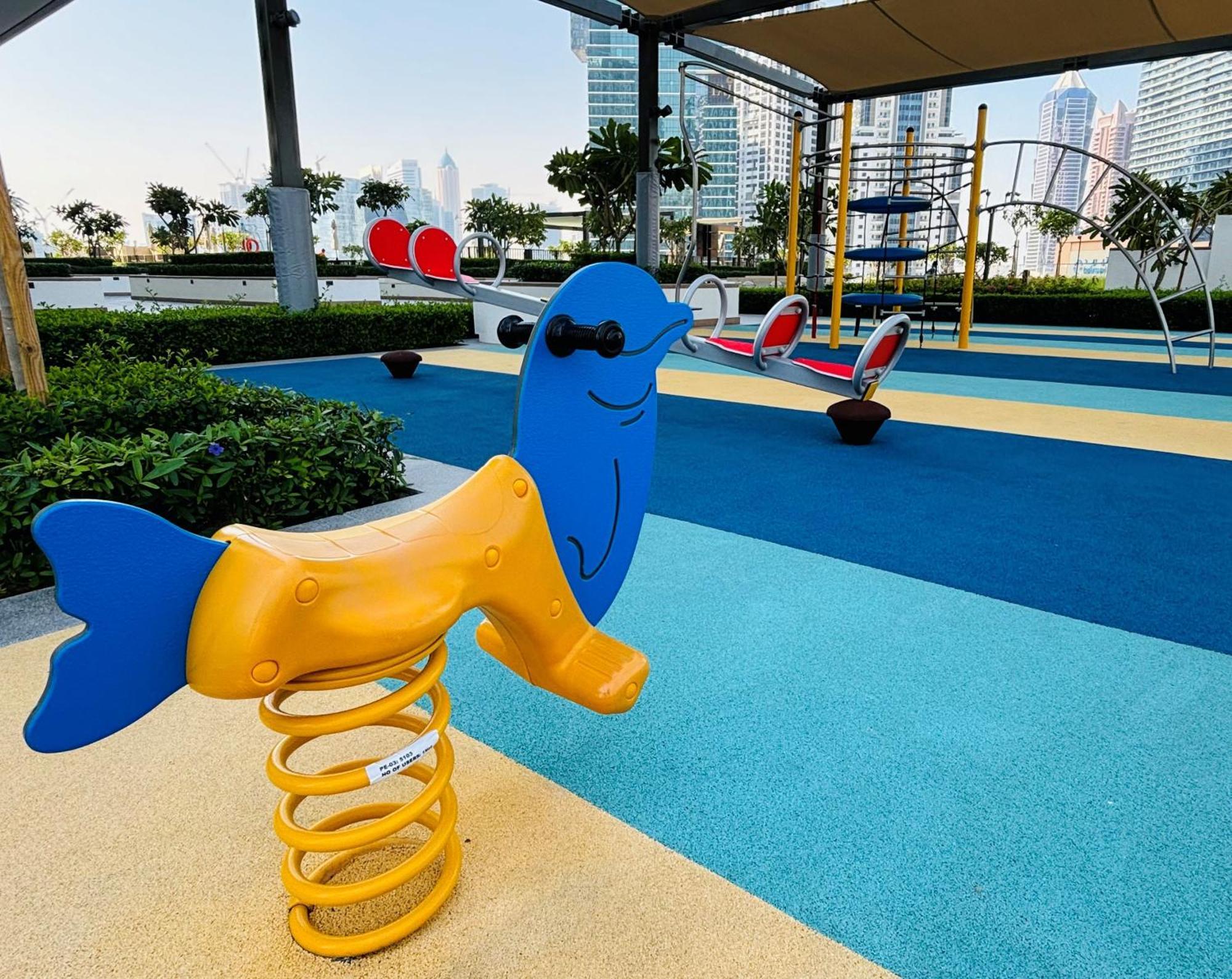 Burj Crown - Downtown Elegance Opera Boulevard View By Mall *