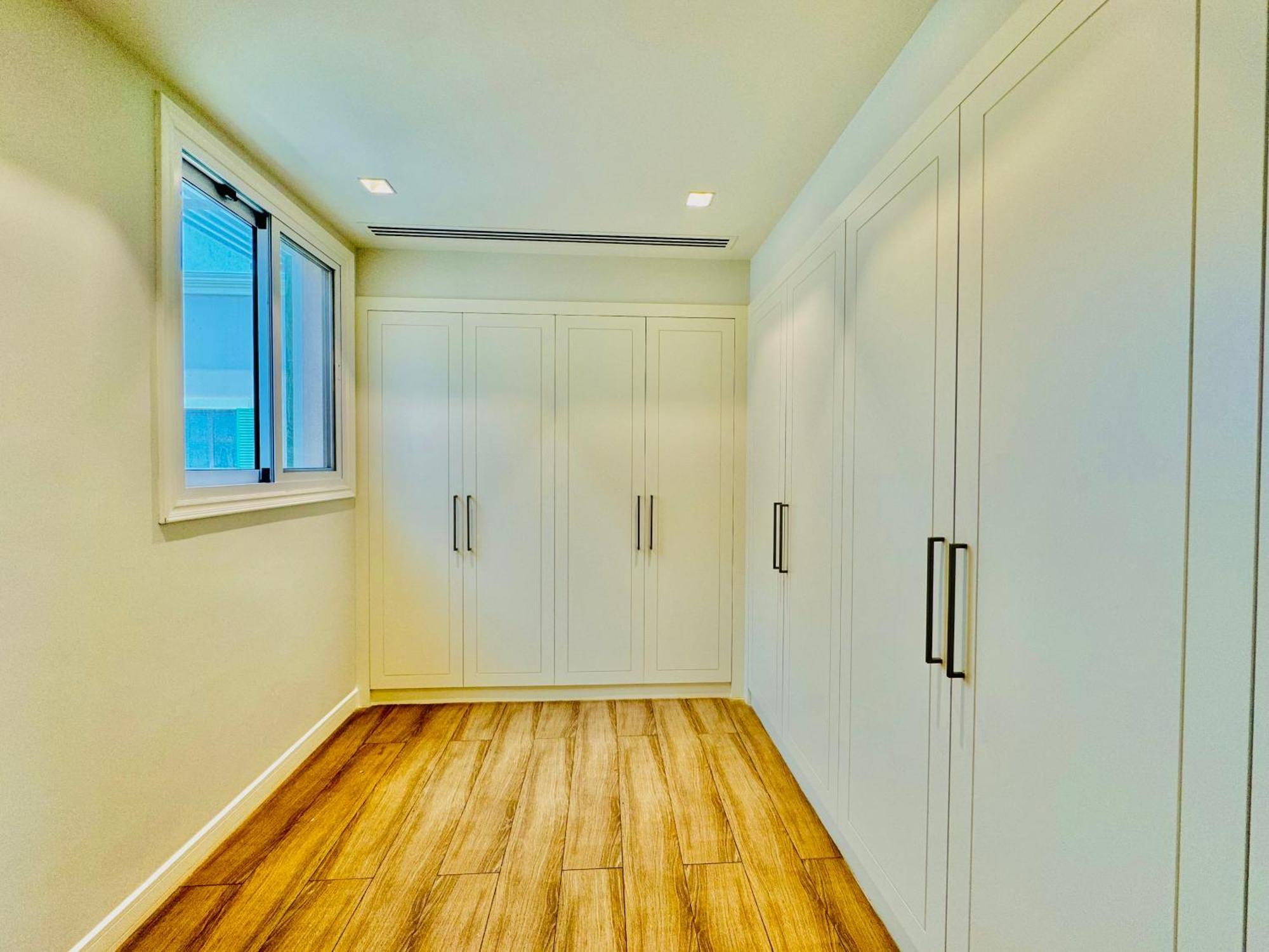 Venduras - Spacious 4-bedroom Luxury In La Mer, Dubai
