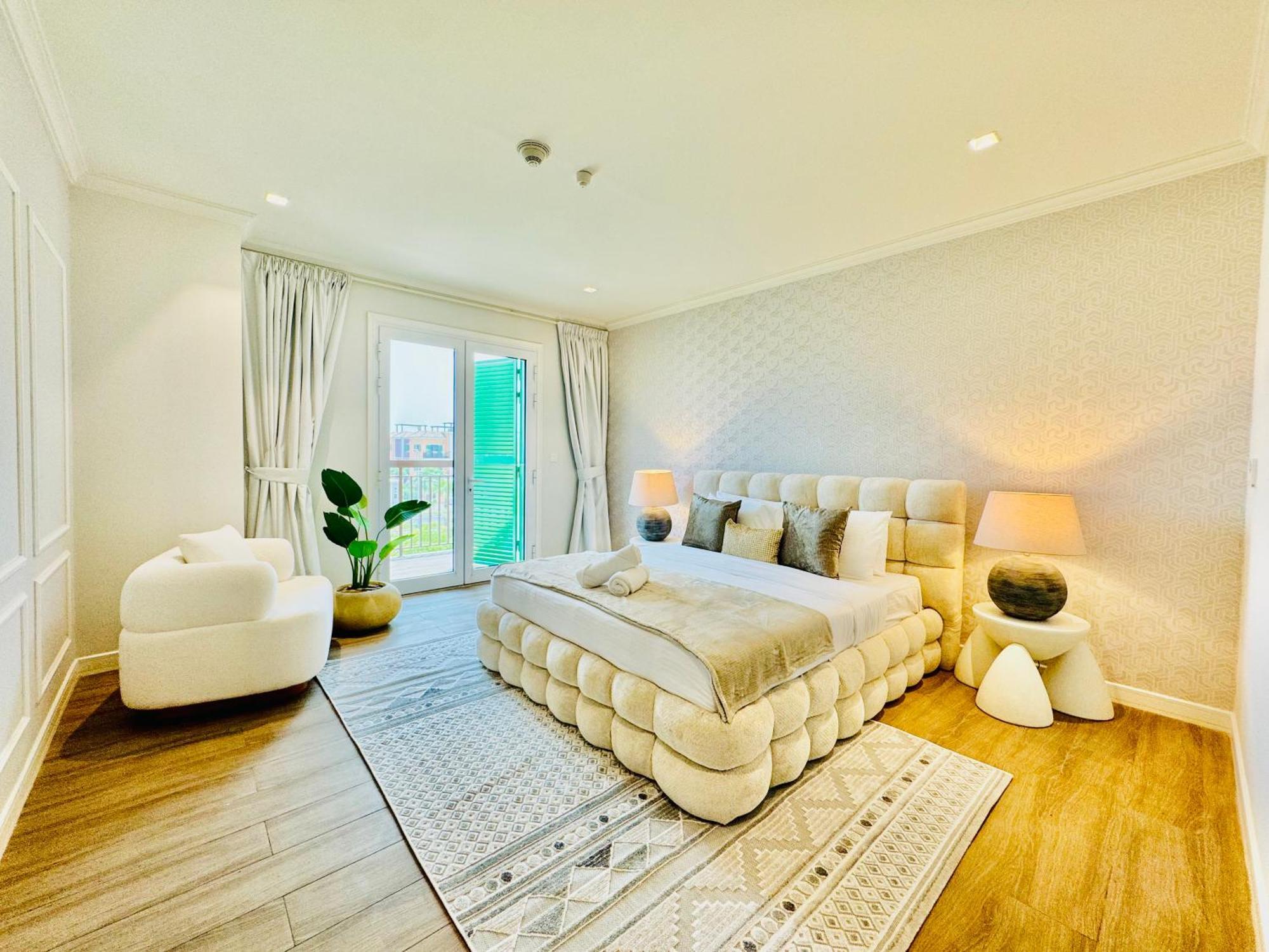 Venduras - Spacious 4-bedroom Luxury In La Mer, Villa
