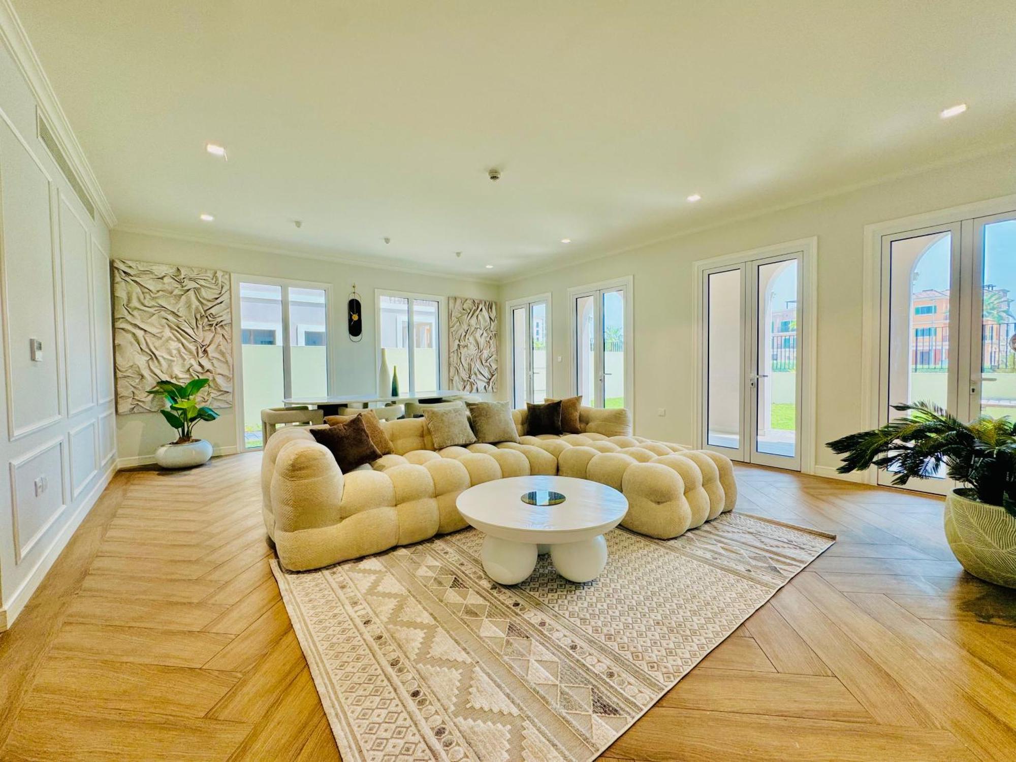 Venduras - Spacious 4-bedroom Luxury In La Mer, Villa *