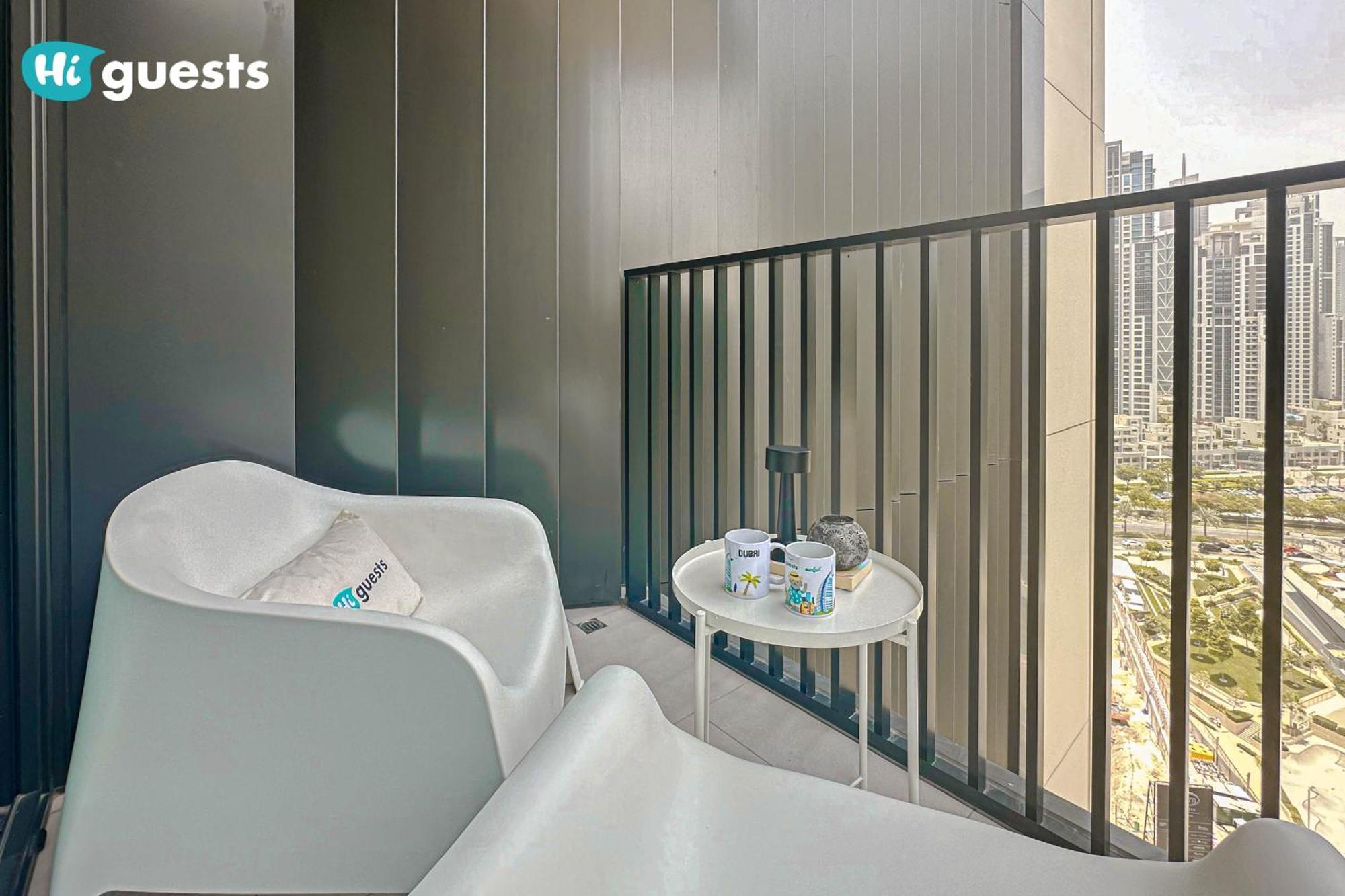 Higuests - Ahad Modern In Dubai's Business Hub