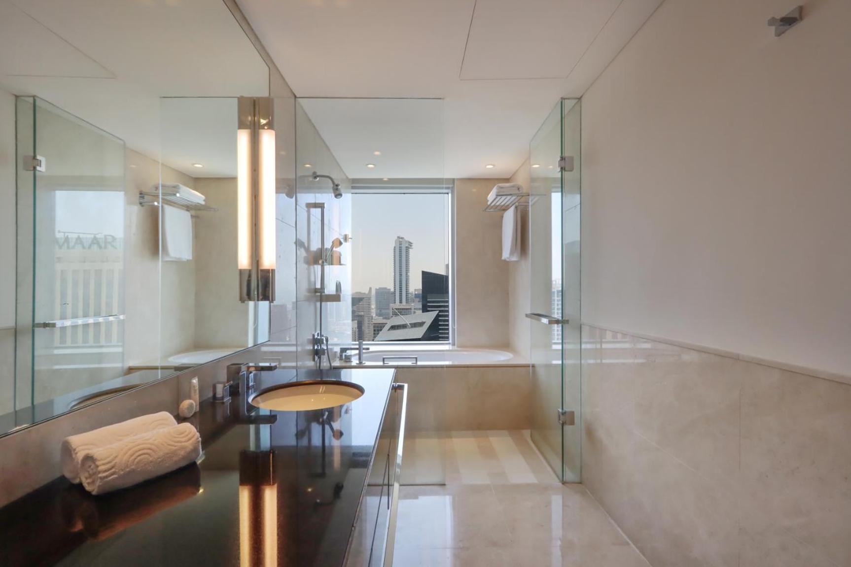 Livbnb - Elegant High Rise 1b With Marina View