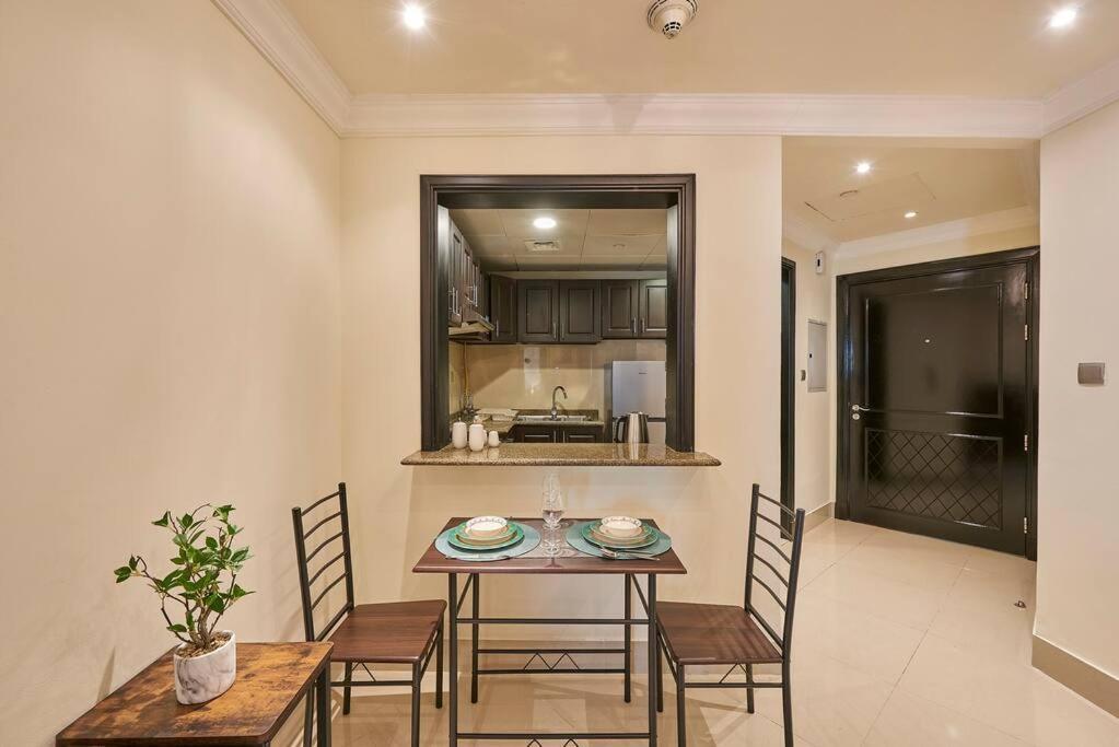 Cozy 1bedroom Skylight Le Grand Chateau Appartement Dubaï