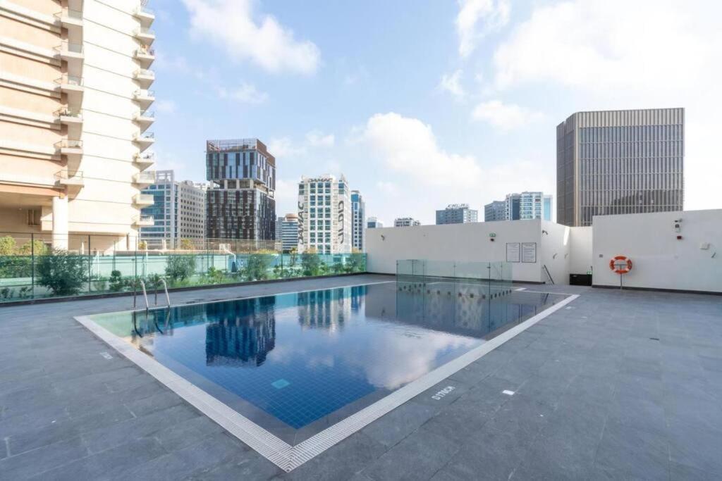 Stunning High Floor In Businessbay Apartament *