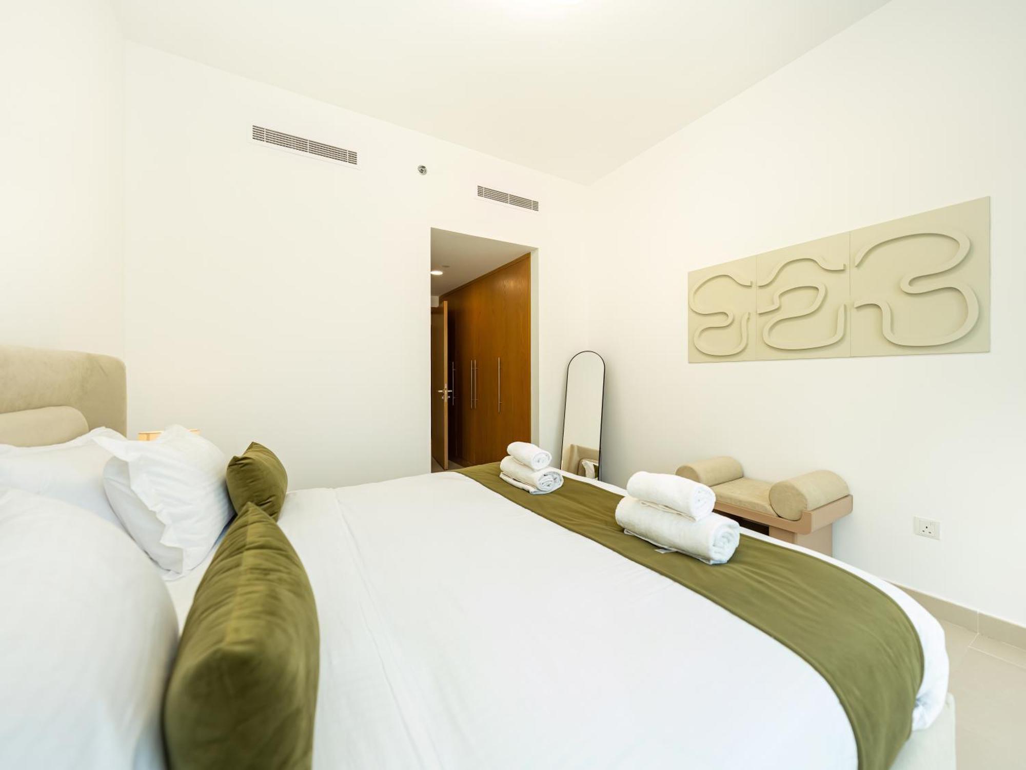 Luxury 2br With Burj View, Very Close To Mall Сasa de vacaciones Dubái