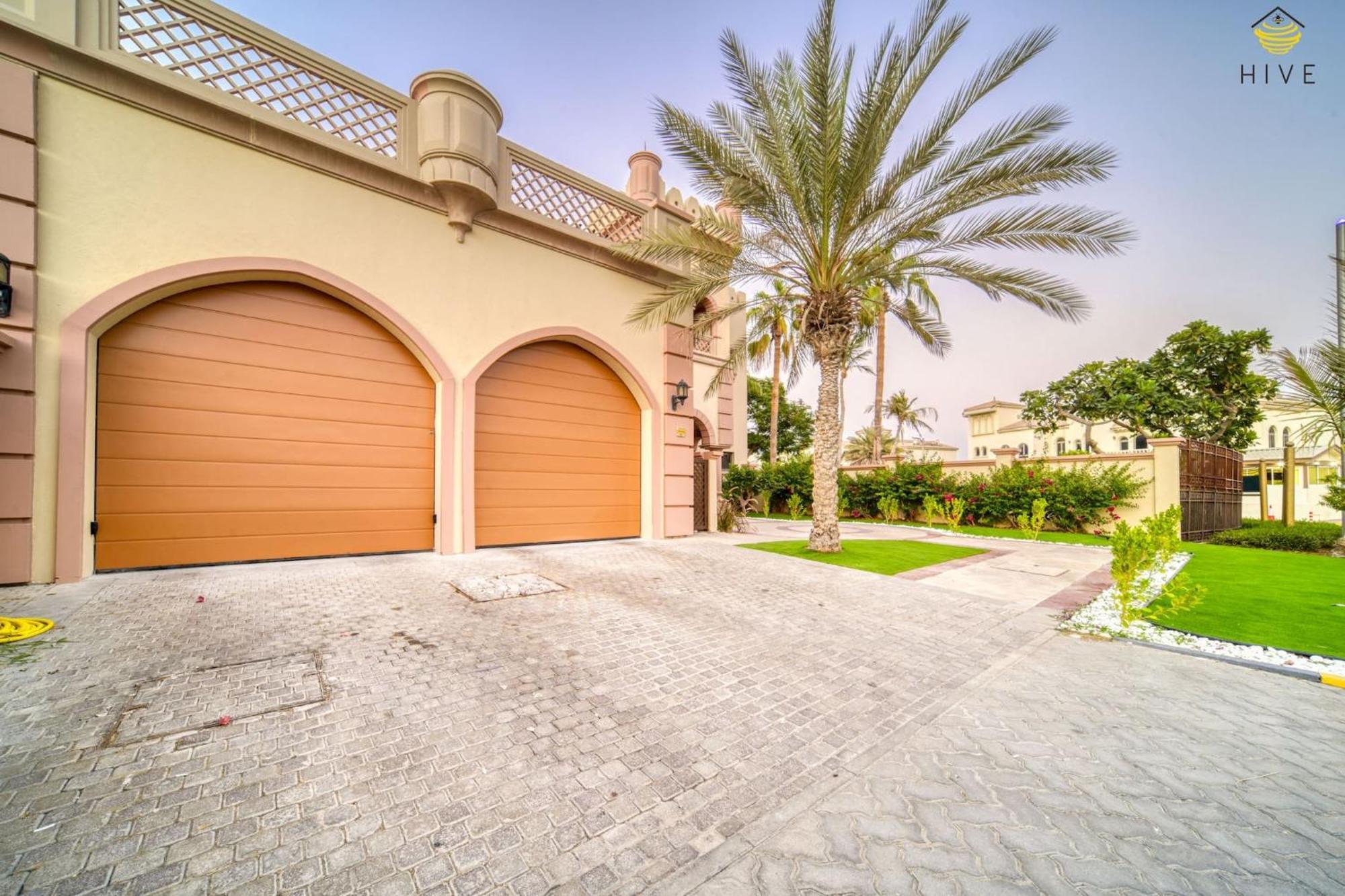 Stunning 4 Bed In Canal Cove Villa
