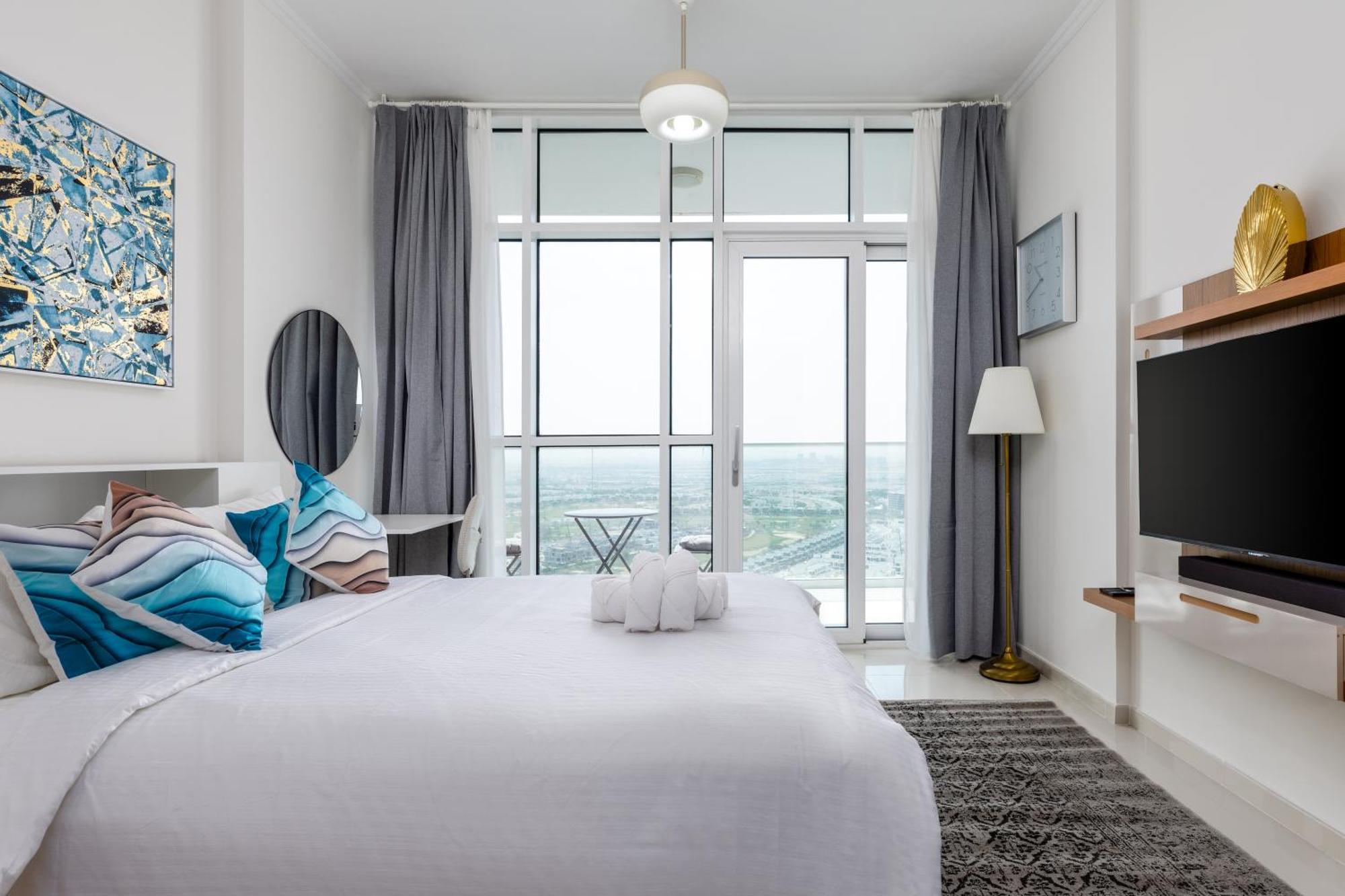 Lägenhet Waves - Elegant 28th Floor Studio In Carson A, Damac Hills
