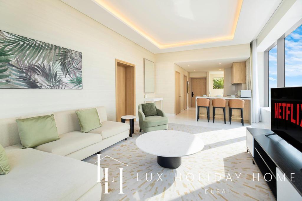 Lux Iconic Views At The Palm Tower 2 *