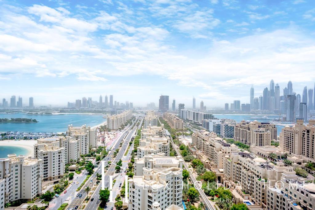 Lux Iconic Views At The Palm Tower 2 Dubai