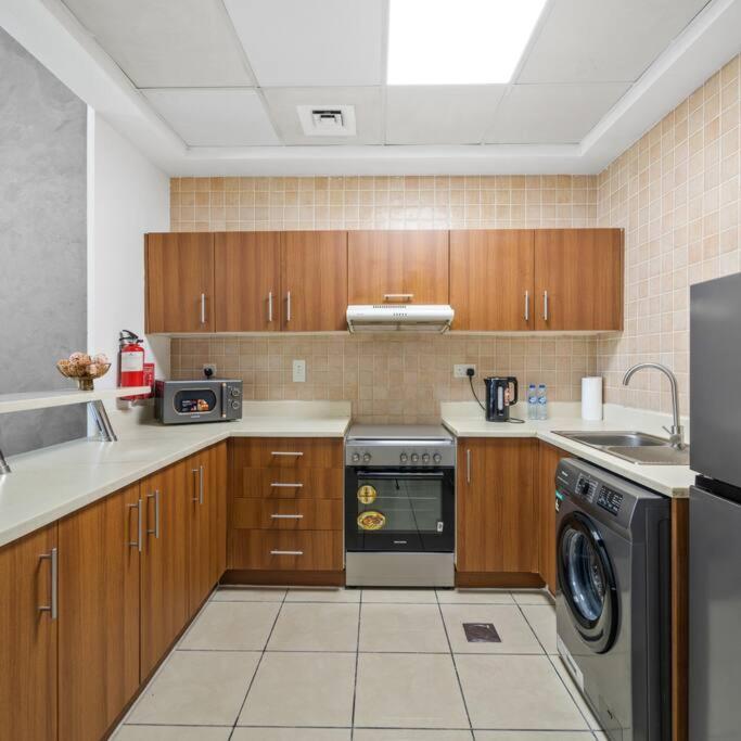 1bedroom Heart Of Marina -close To Metro And Tram - Sulafa Tower Apartamento Dubái