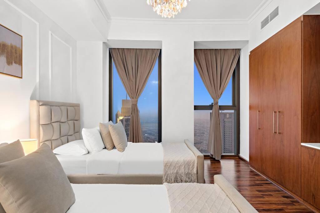 First Class 3br Burj Khalifa & Fountain Views Apartment